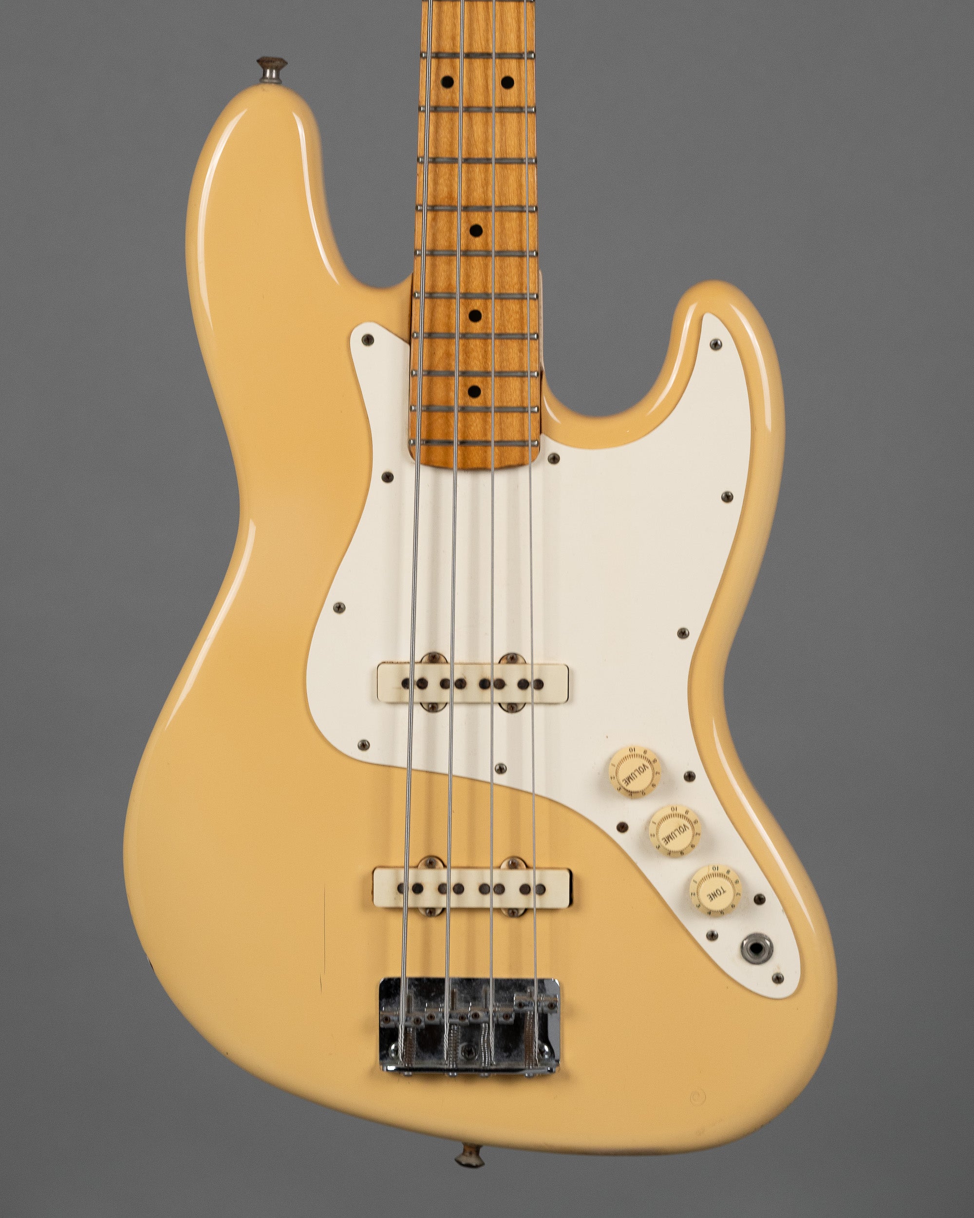 1984 Fender Jazz Bass (USA, Blonde)