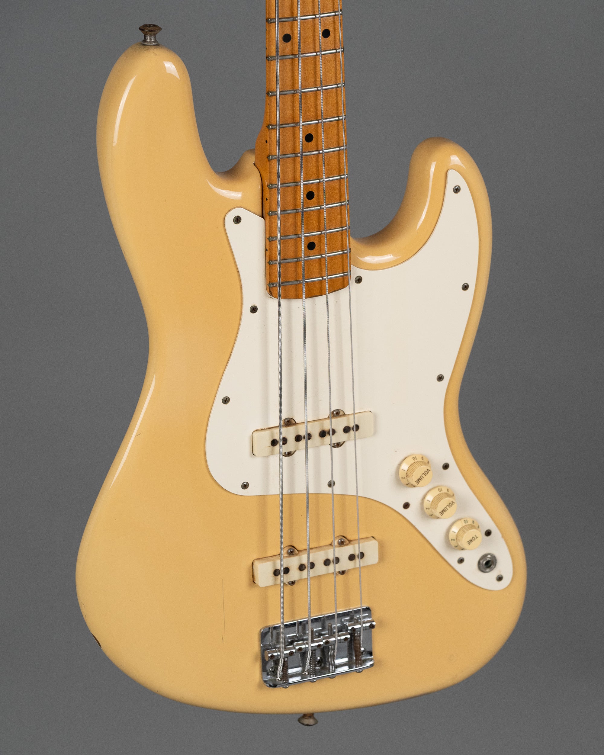 1984 Fender Jazz Bass (USA, Blonde)