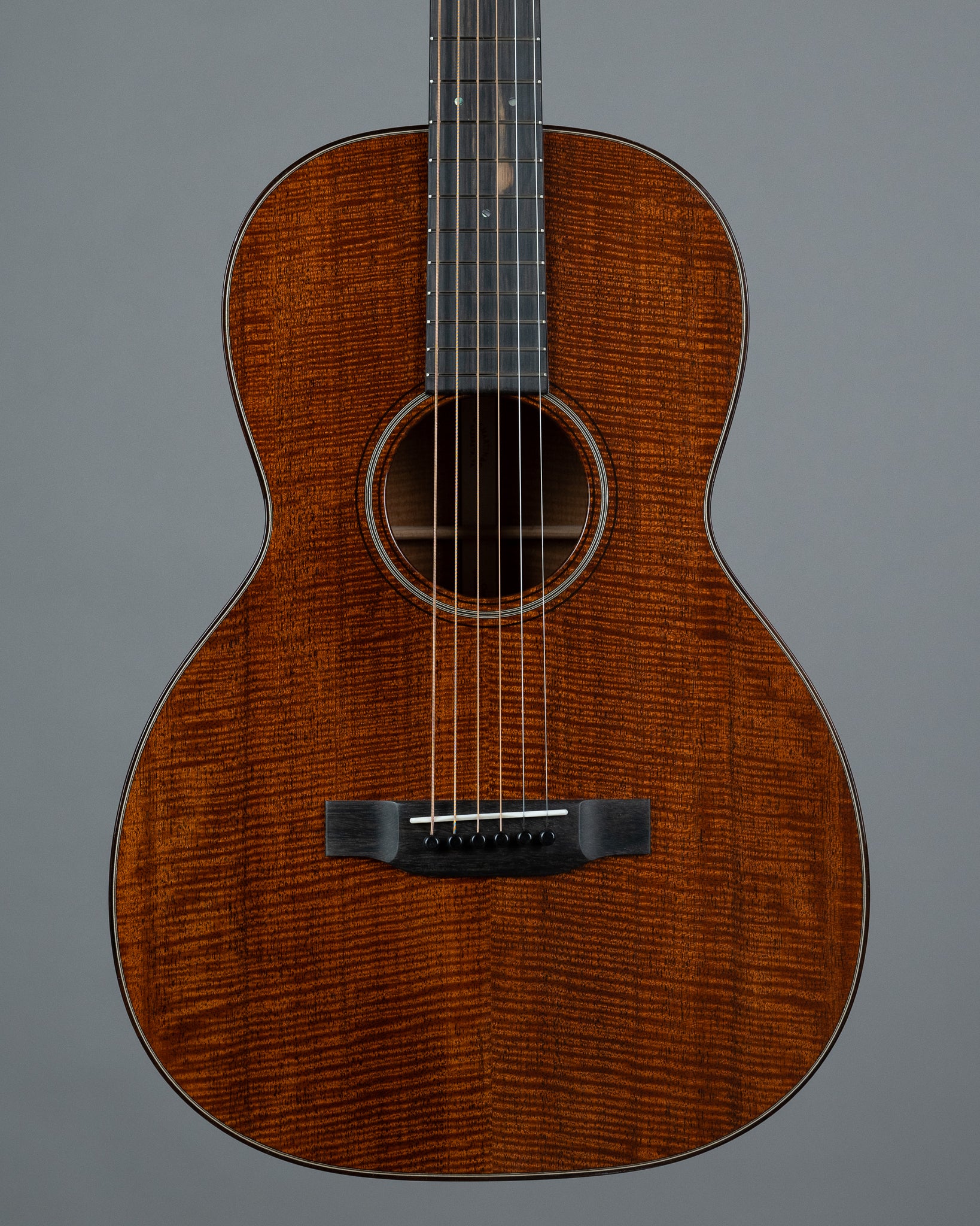 Martin Custom Shop Style-18 00-12 Flame Mahogany TBS
