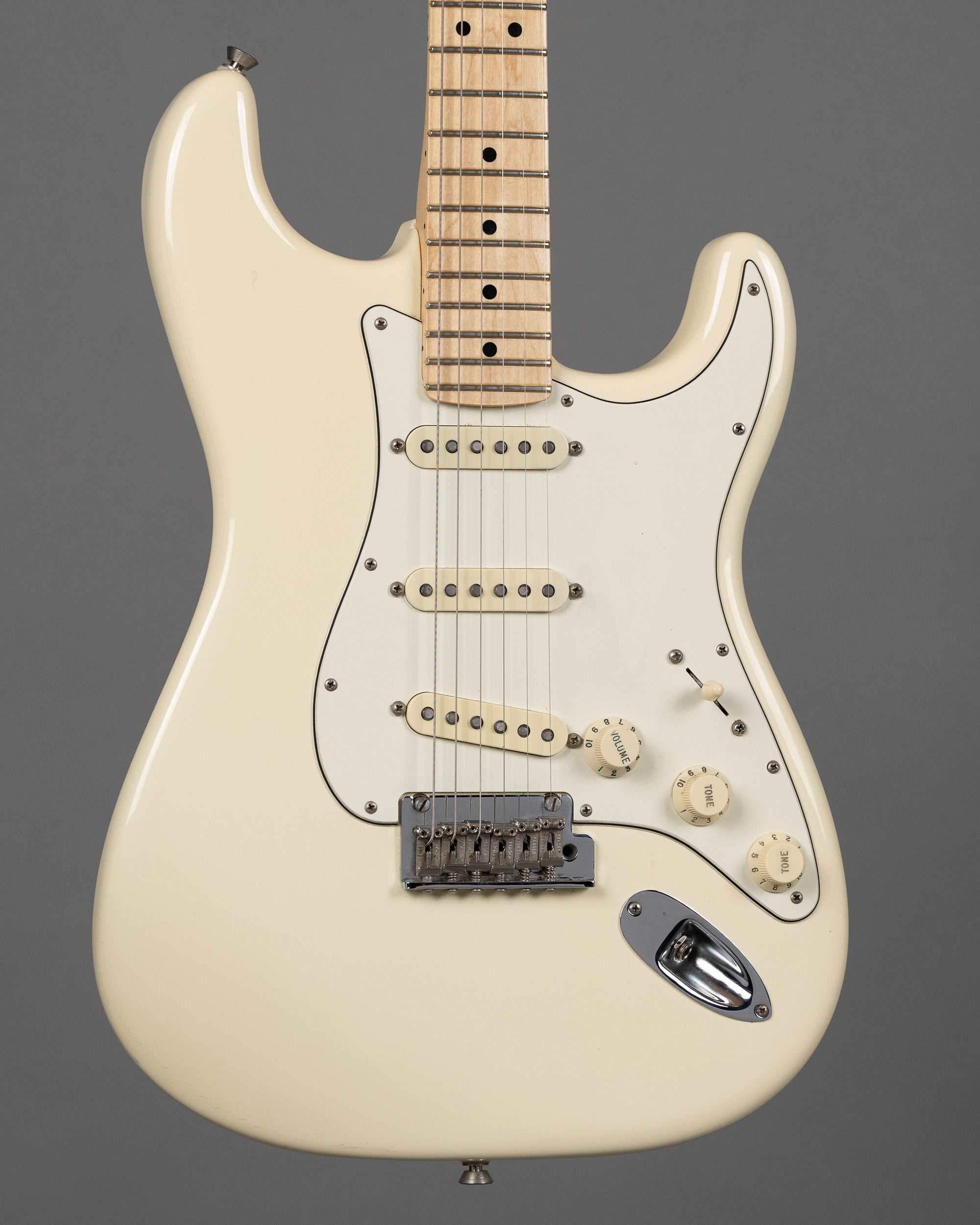 2018 Fender American Professional Stratocaster (USA, Olympic White)