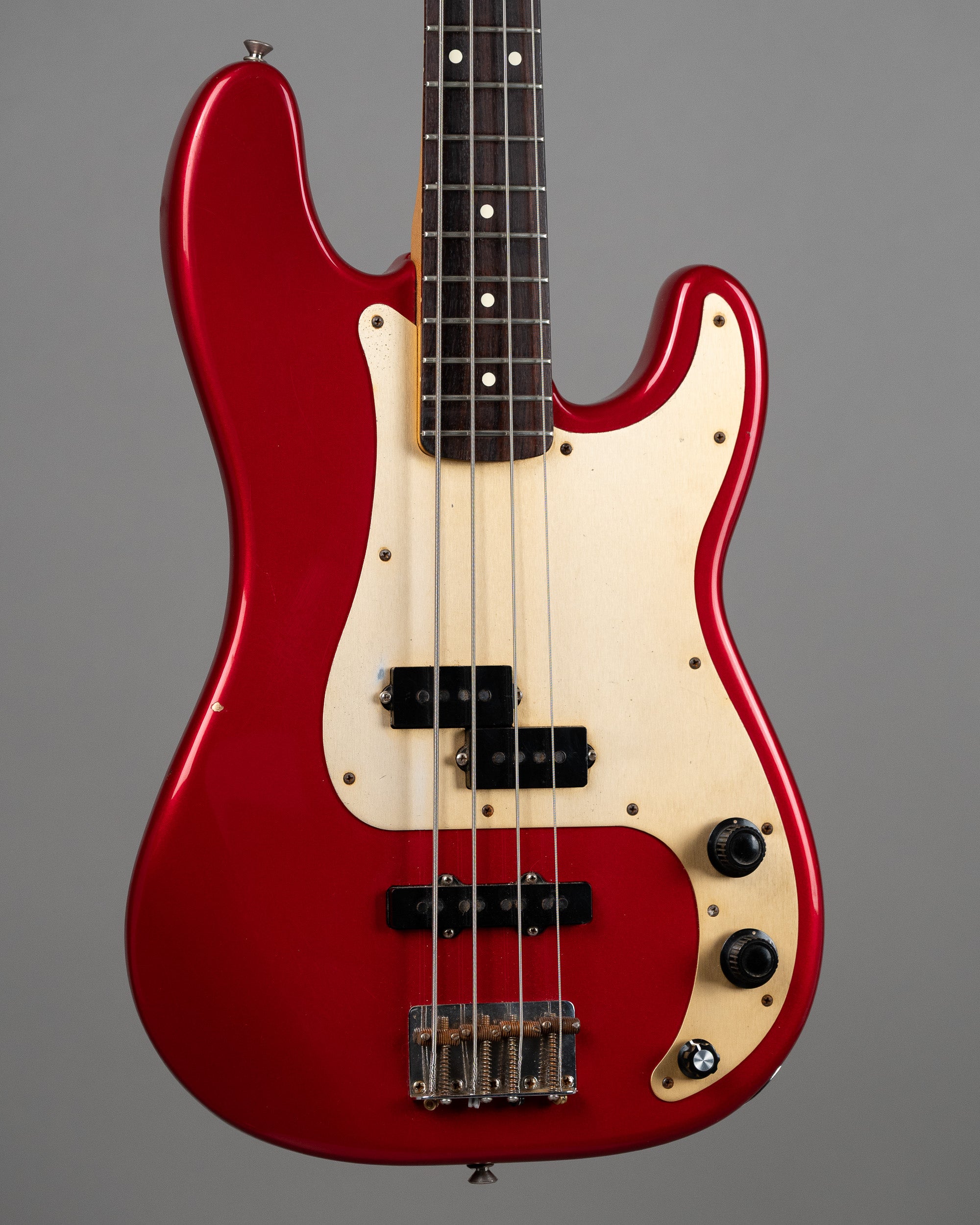 2001 Fender Precision Bass Special (Mexico, Candy Apple Red)