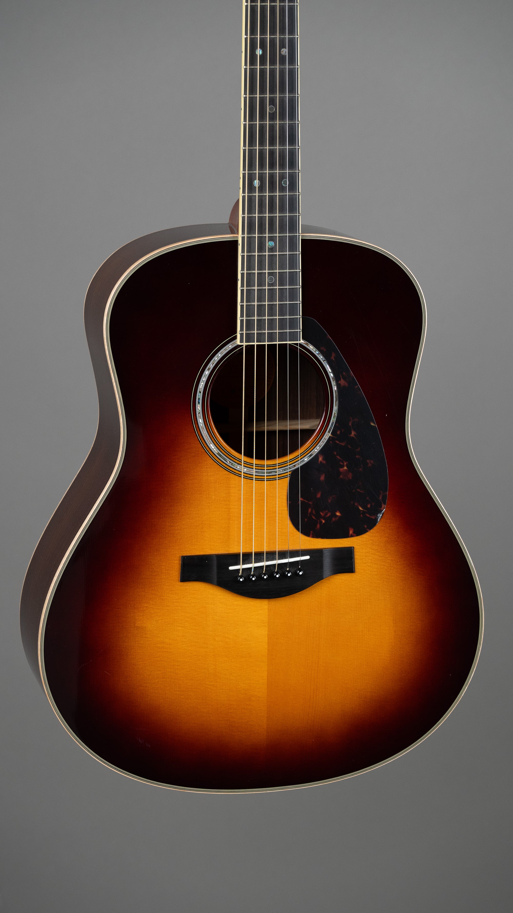 2017 Yamaha LL16 A.R.E. (China, Sunburst, OGB)