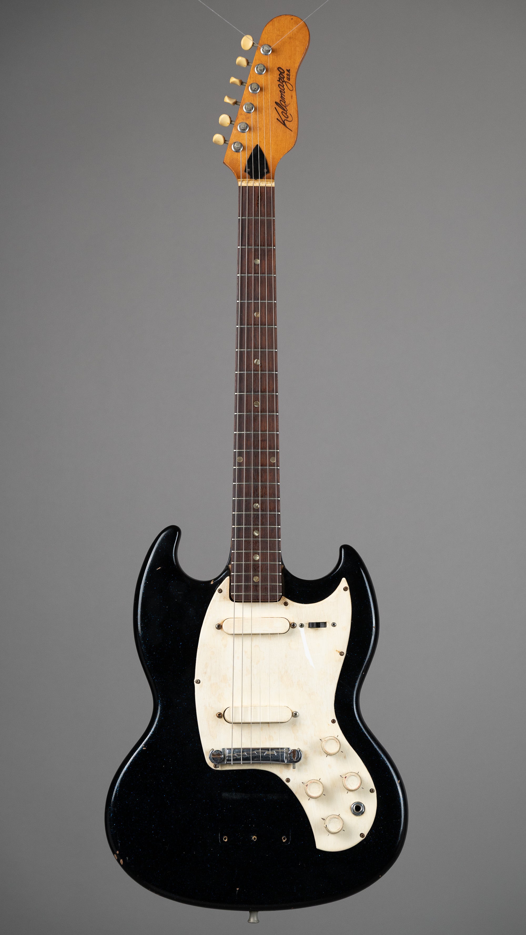 c1966 Kalamazoo KG-2 (USA, Blue Sparkle)