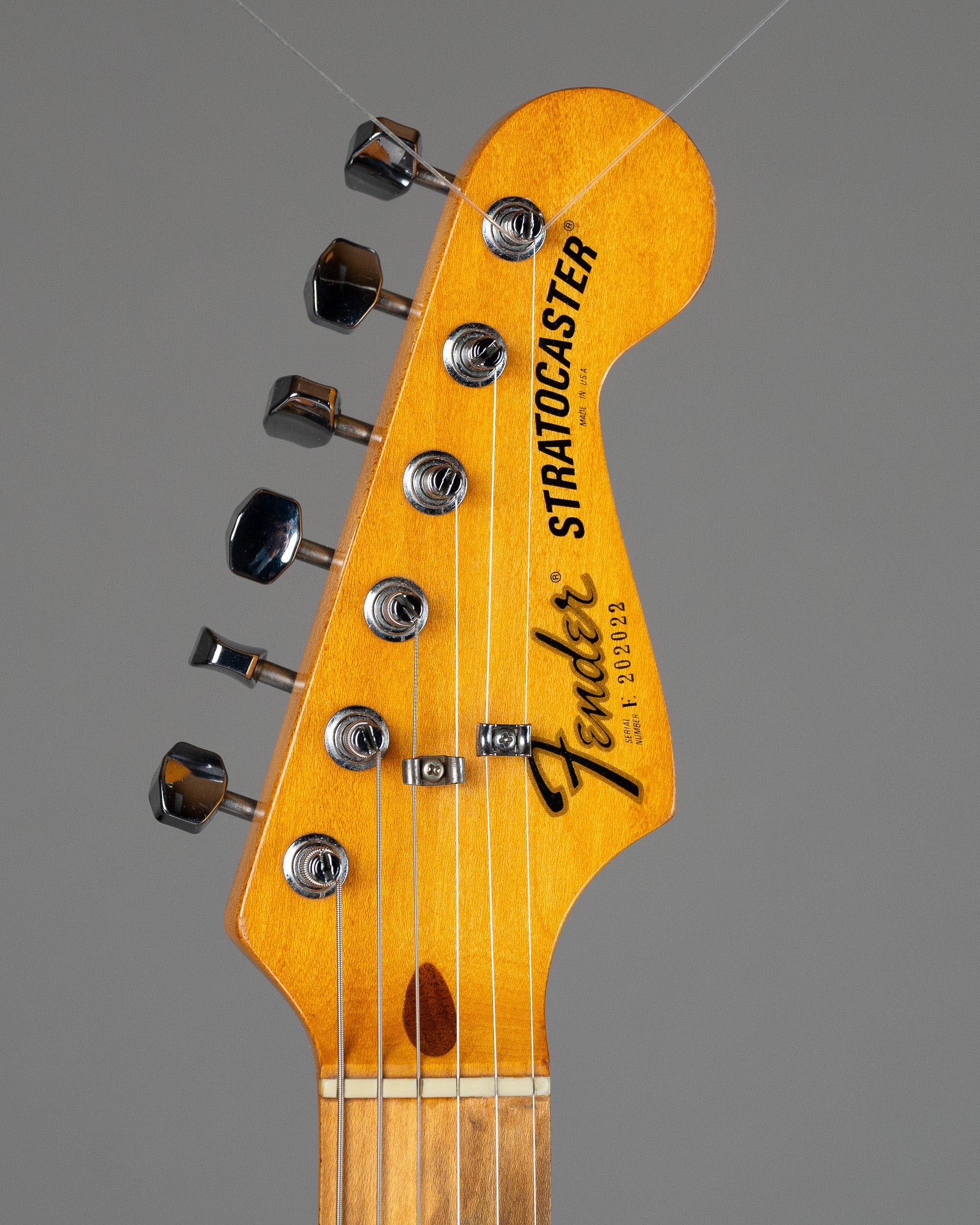 1982 Fender International Series Stratocaster (USA, Sahara Taupe, Tweed Fender Case)