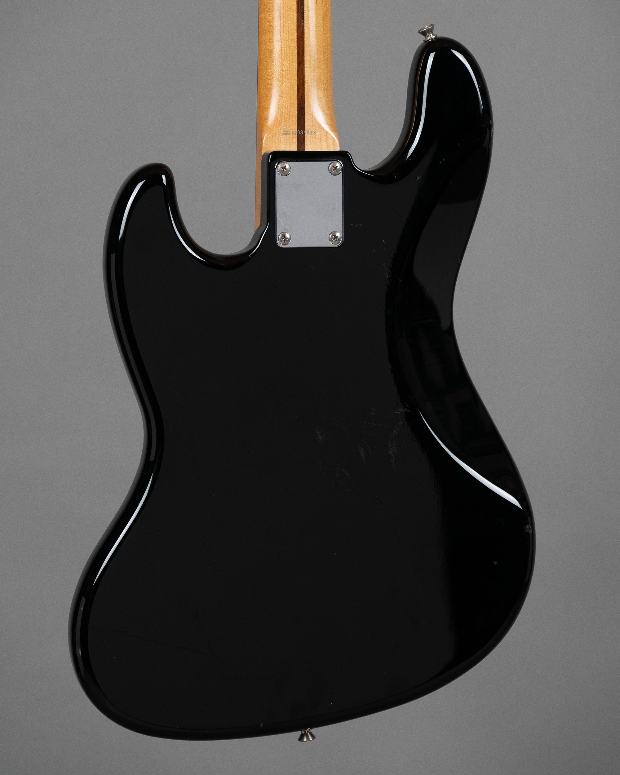 c2002 Fender Standard Jazz Bass (Japan, Black)