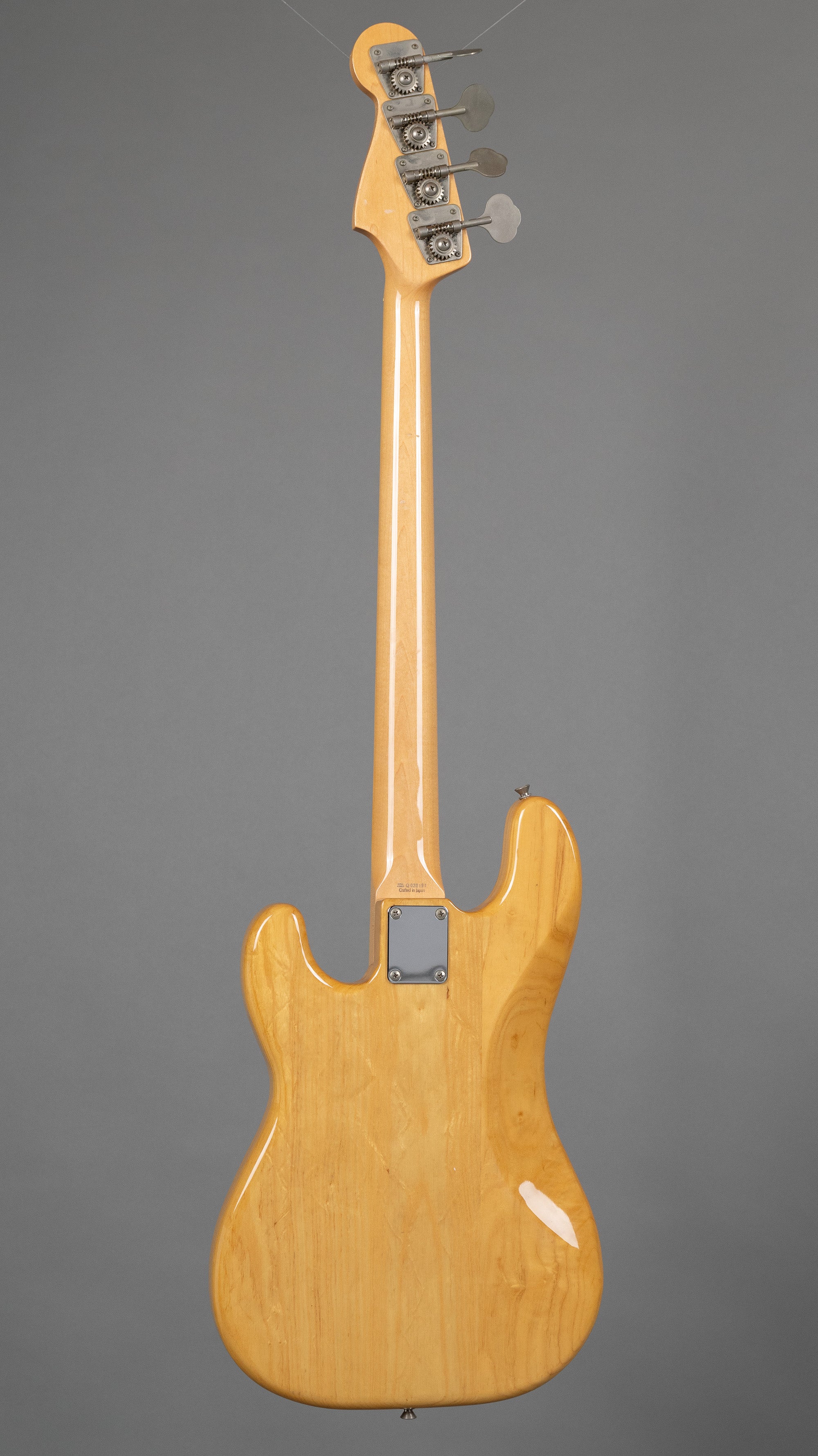 c2002 Fender PB-72 Unlined Fretless (Japan, Natural)
