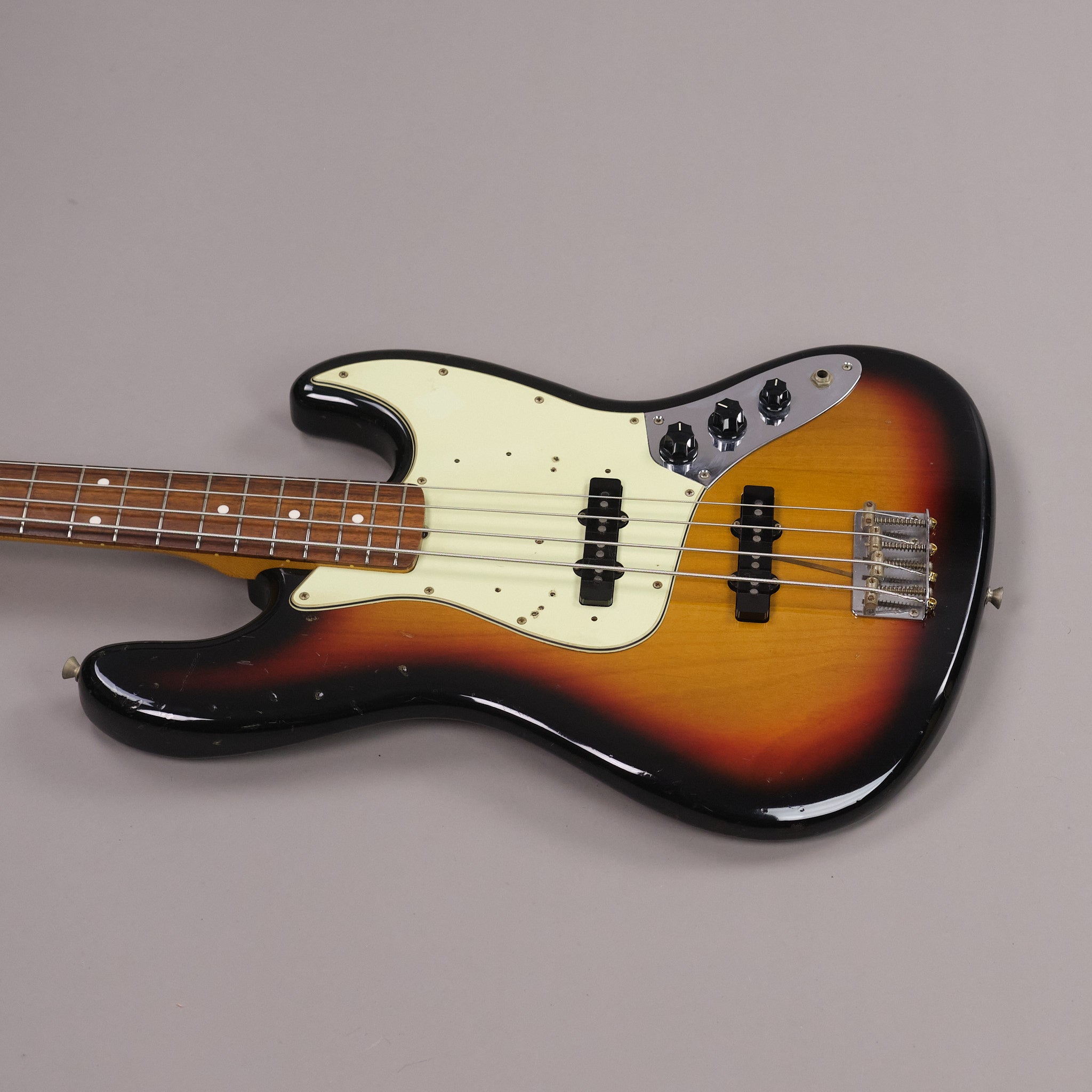 1997 Fender Jazz Bass '62 Re-Issue (Japan, Sunburst)