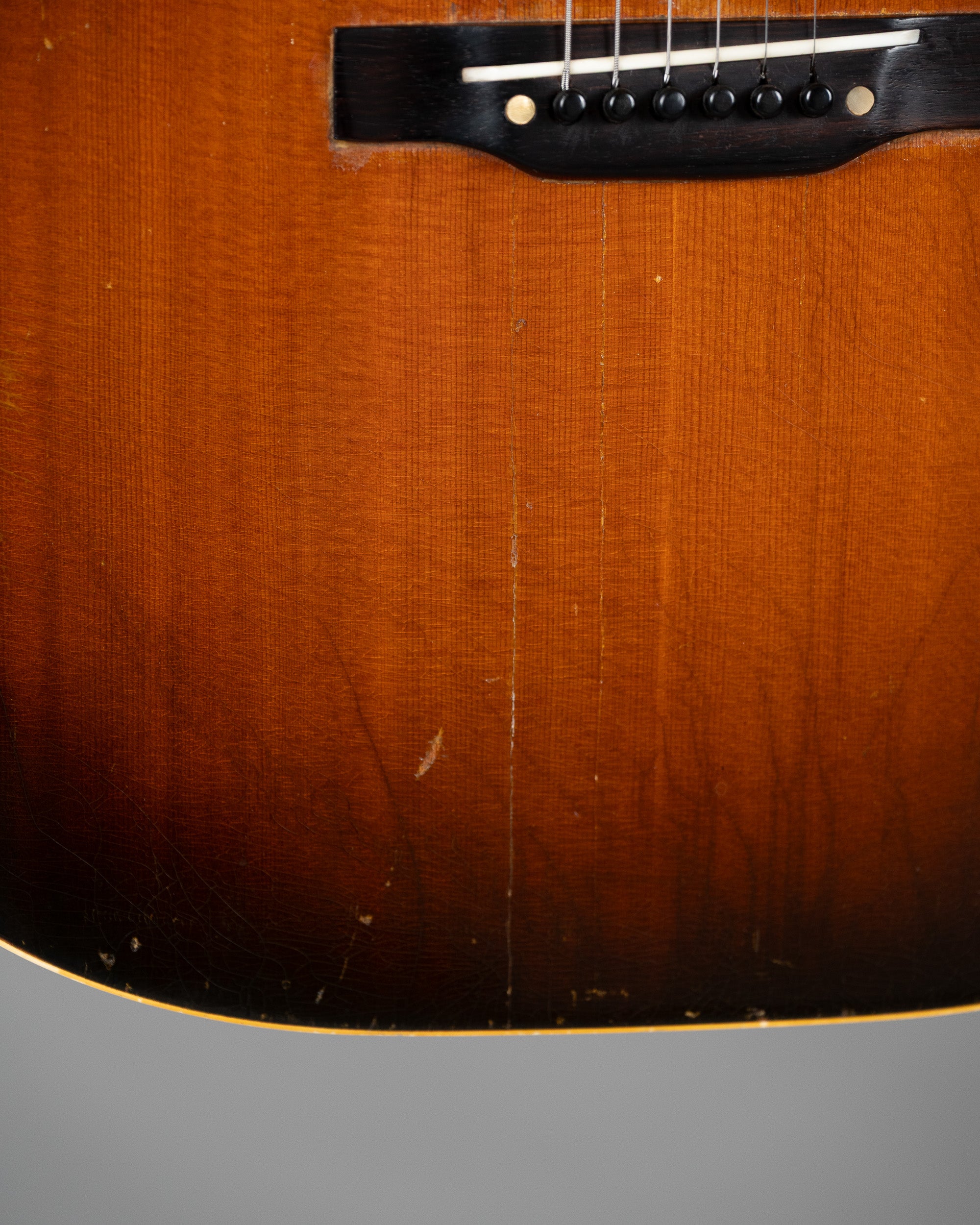 1946 Gibson J-45 (USA, Sunburst, Gibson Case)
