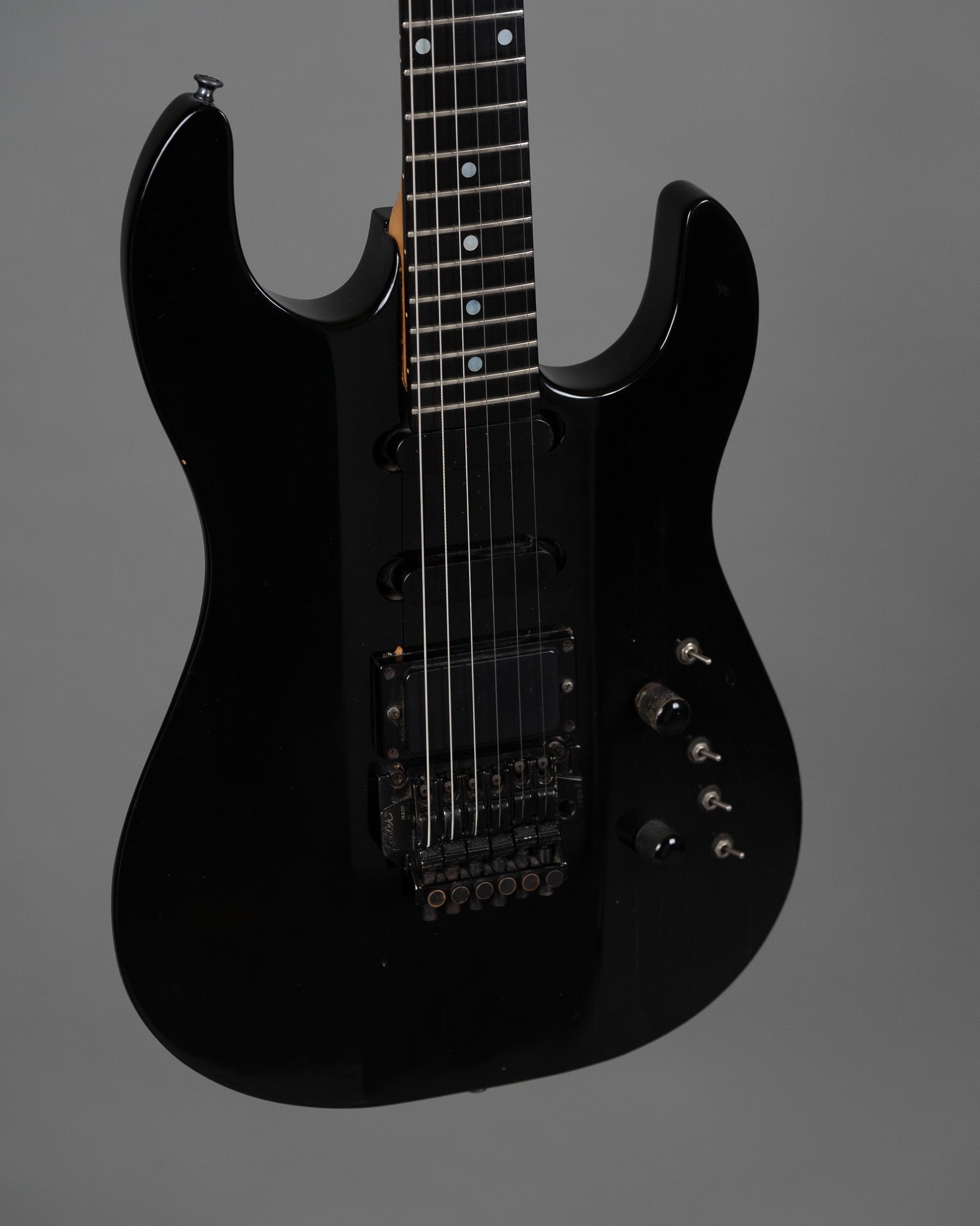 1988 Gibson WRC Superstrat (USA, Black, SKB Case)
