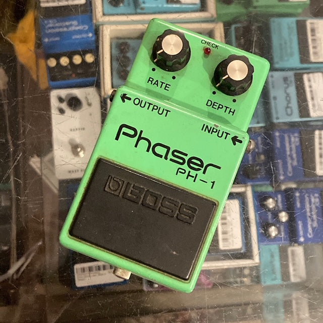 BOSS PH-1 Phaser /銀ネジ/スケルトンスイッチ 1979年製のBOSS PH－1 日本製の銀ネジ仕様のヴィンテージ