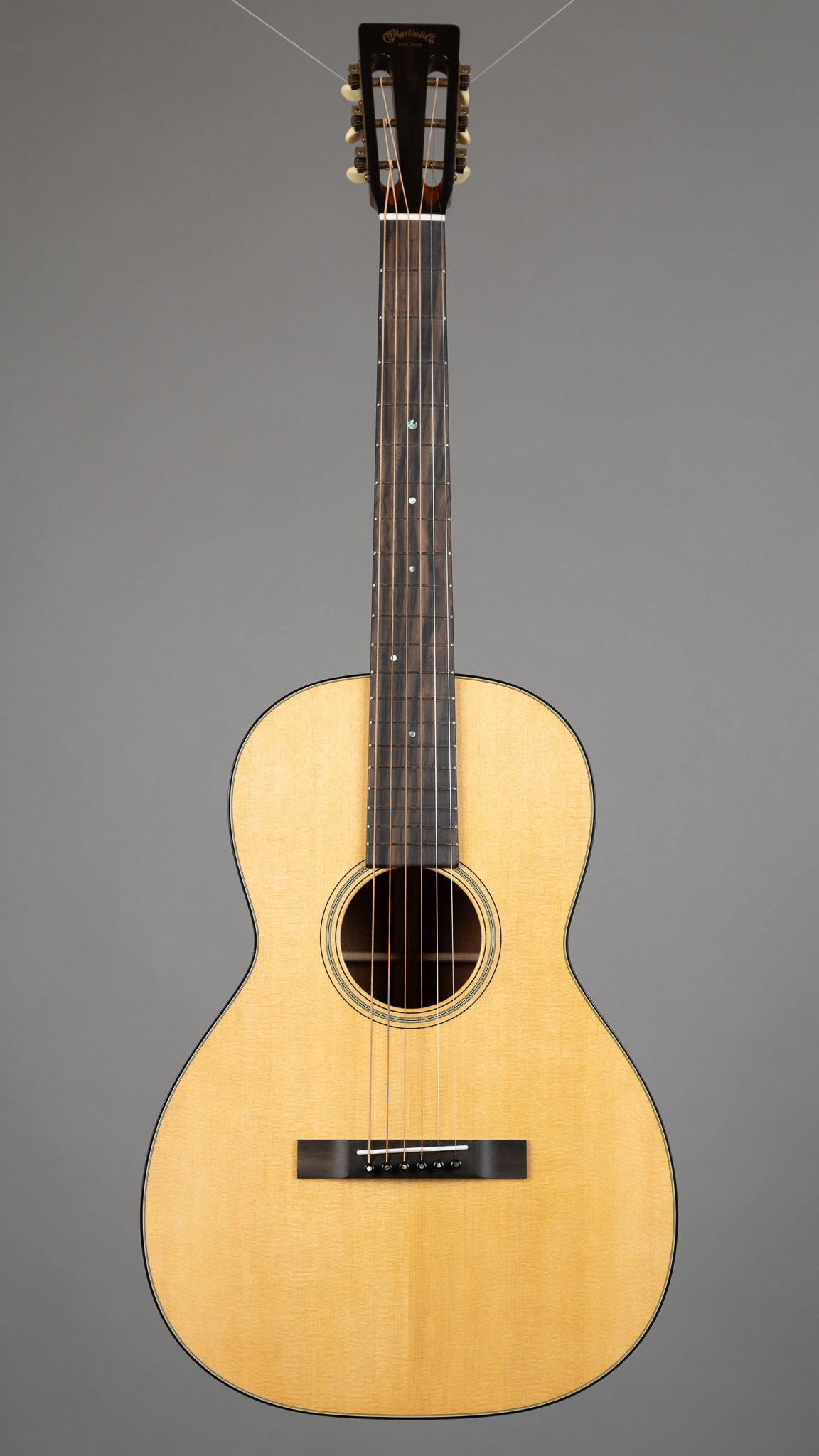 Martin Custom Shop 00-12 Machiche (USA, OHSC)