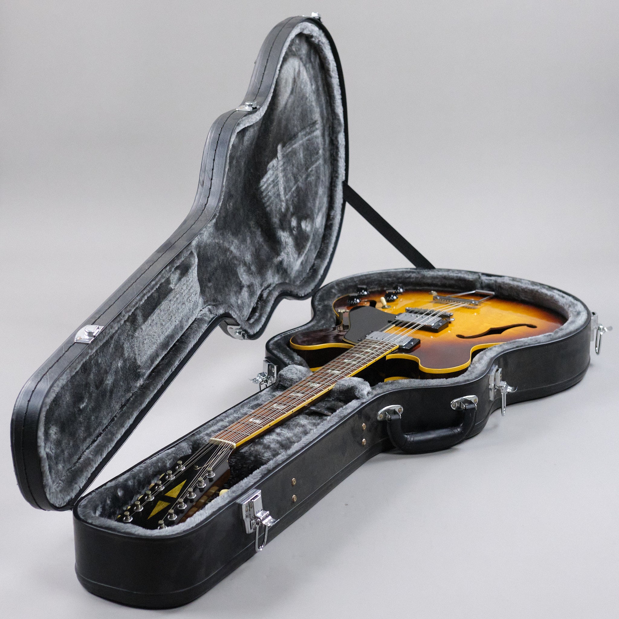 1968 Gibson ES-335 12-String (USA, Sunburst, HSC)