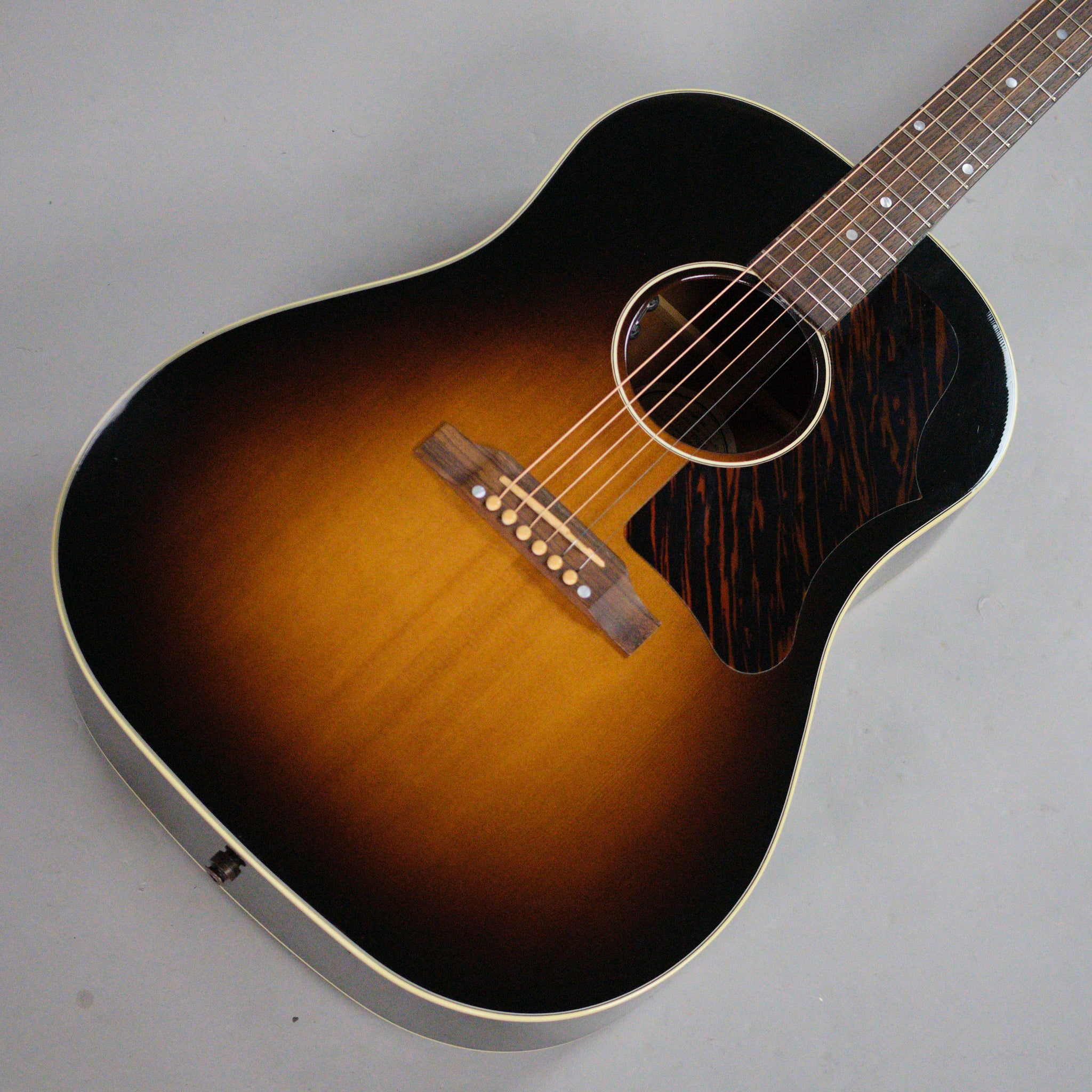 2017 Gibson J-45 Standard (USA, Sunburst, Pickup, OHSC)