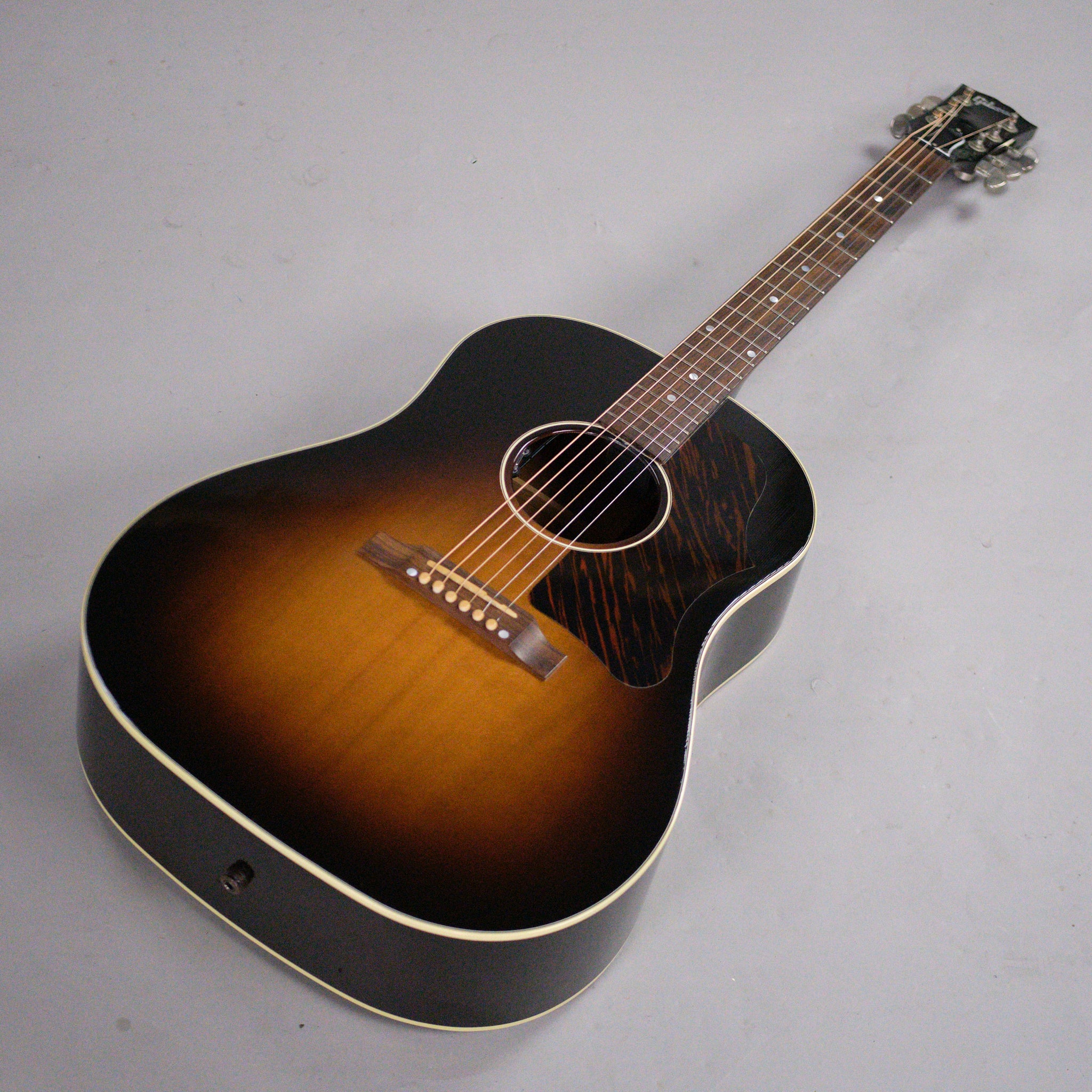 2017 Gibson J-45 Standard (USA, Sunburst, Pickup, OHSC)