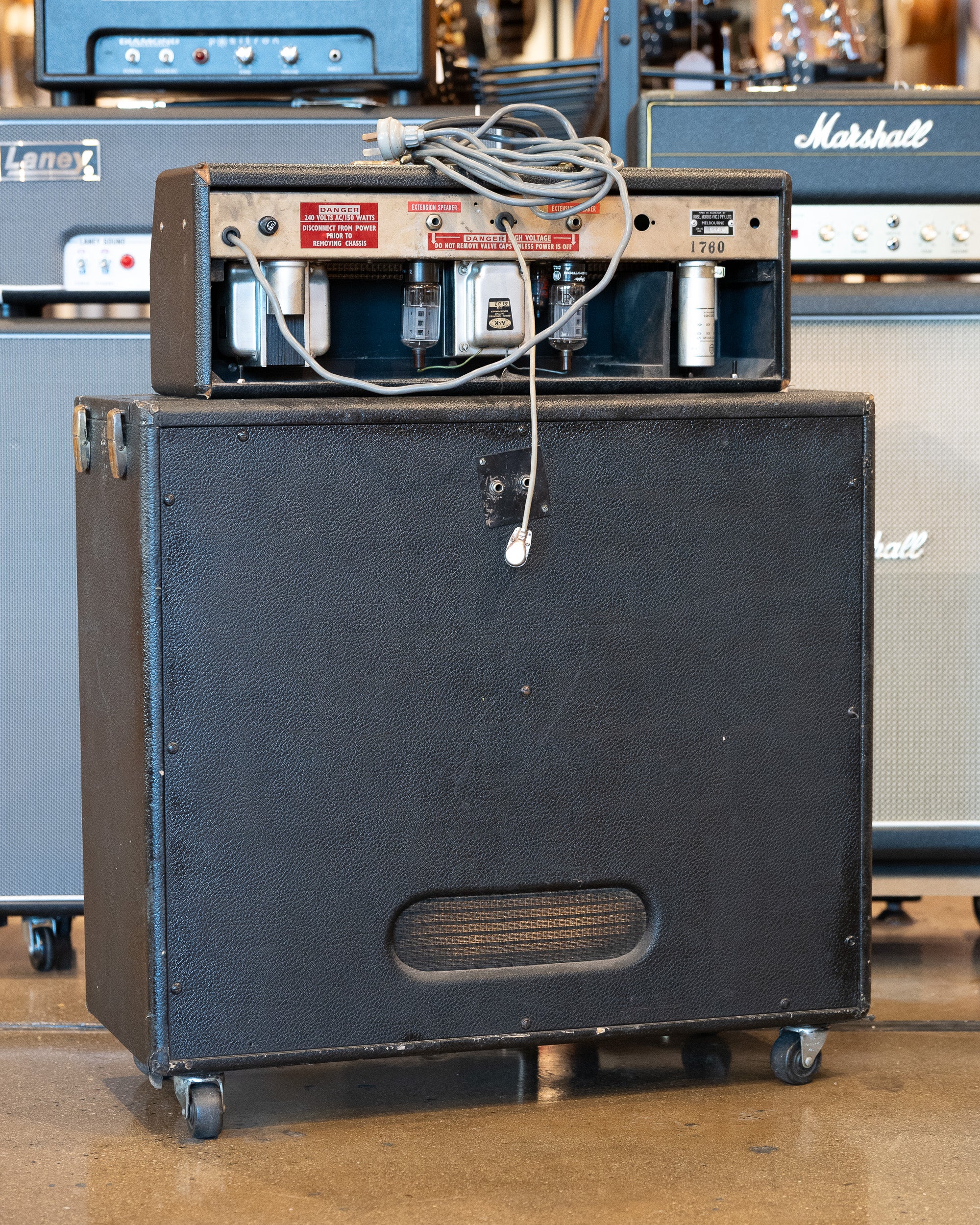 1966 Goldentone Bassmaster 60 Flip Top (Australia)