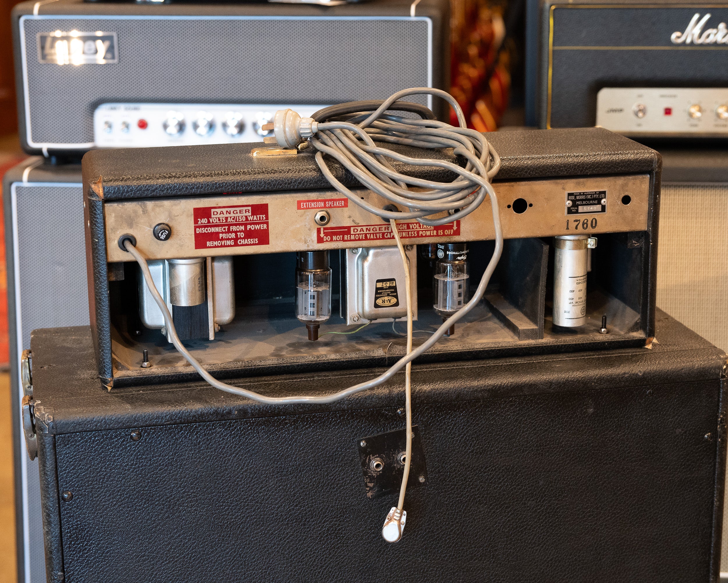 1966 Goldentone Bassmaster 60 Flip Top (Australia)