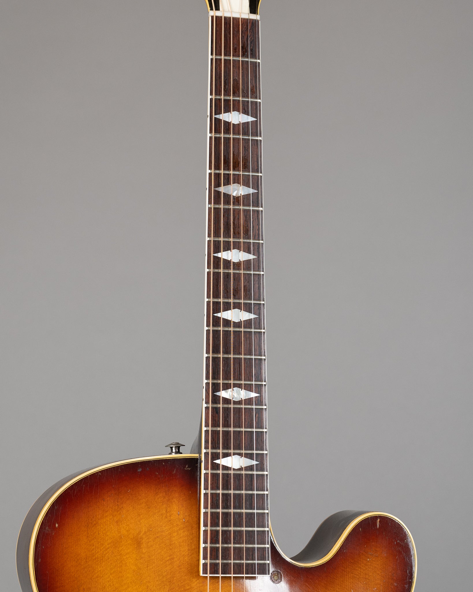 1958 Epiphone Triumph A-412 (USA, Sunburst)