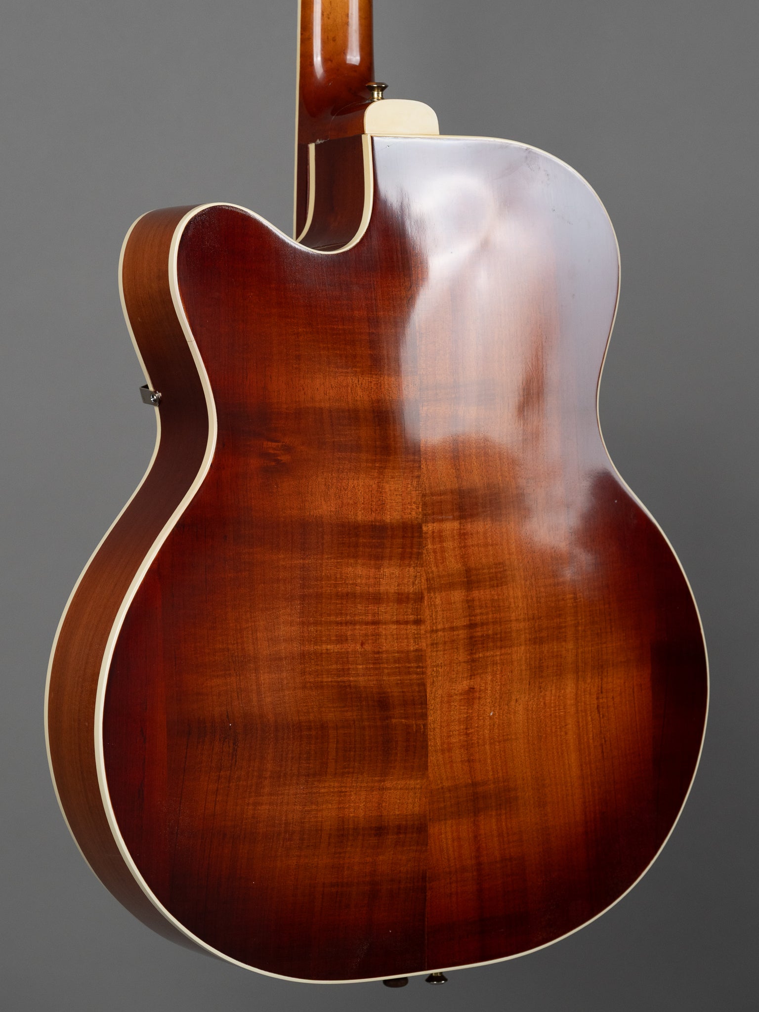 c2010 Woodtone Custom Built Archtop (Australia, Natural, HSC)