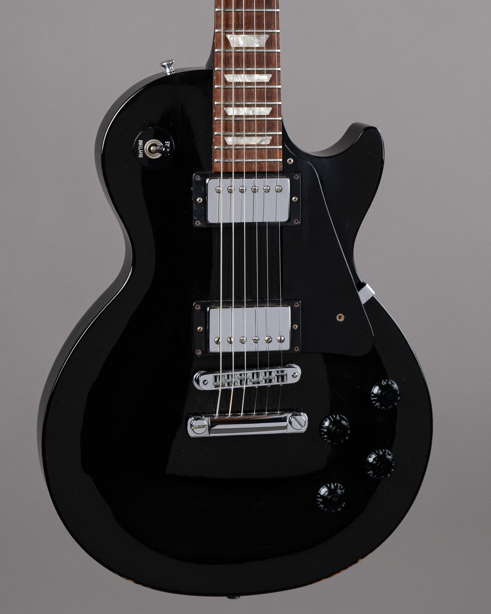 2007 Gibson Les Paul Studio (USA, Black, OHSC)