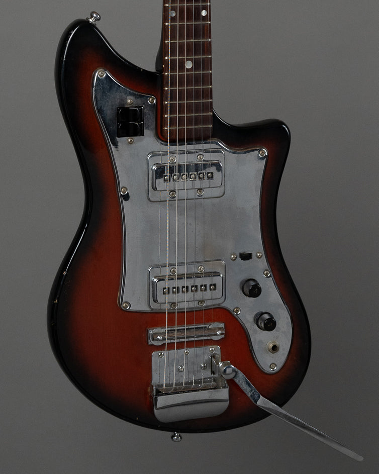 コロンビアギター　CSG-631 何十年分の茶色い埃の塊がブリッジに溜まっていたビンテージ