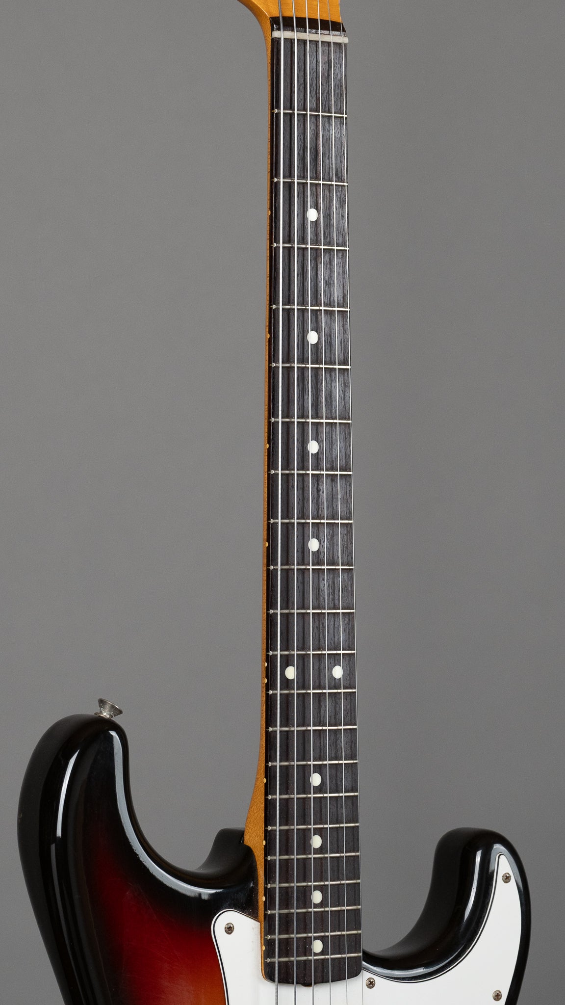 c1986 Fender ST-62 Stratocaster (Japan, 3-Tone Sunburst)