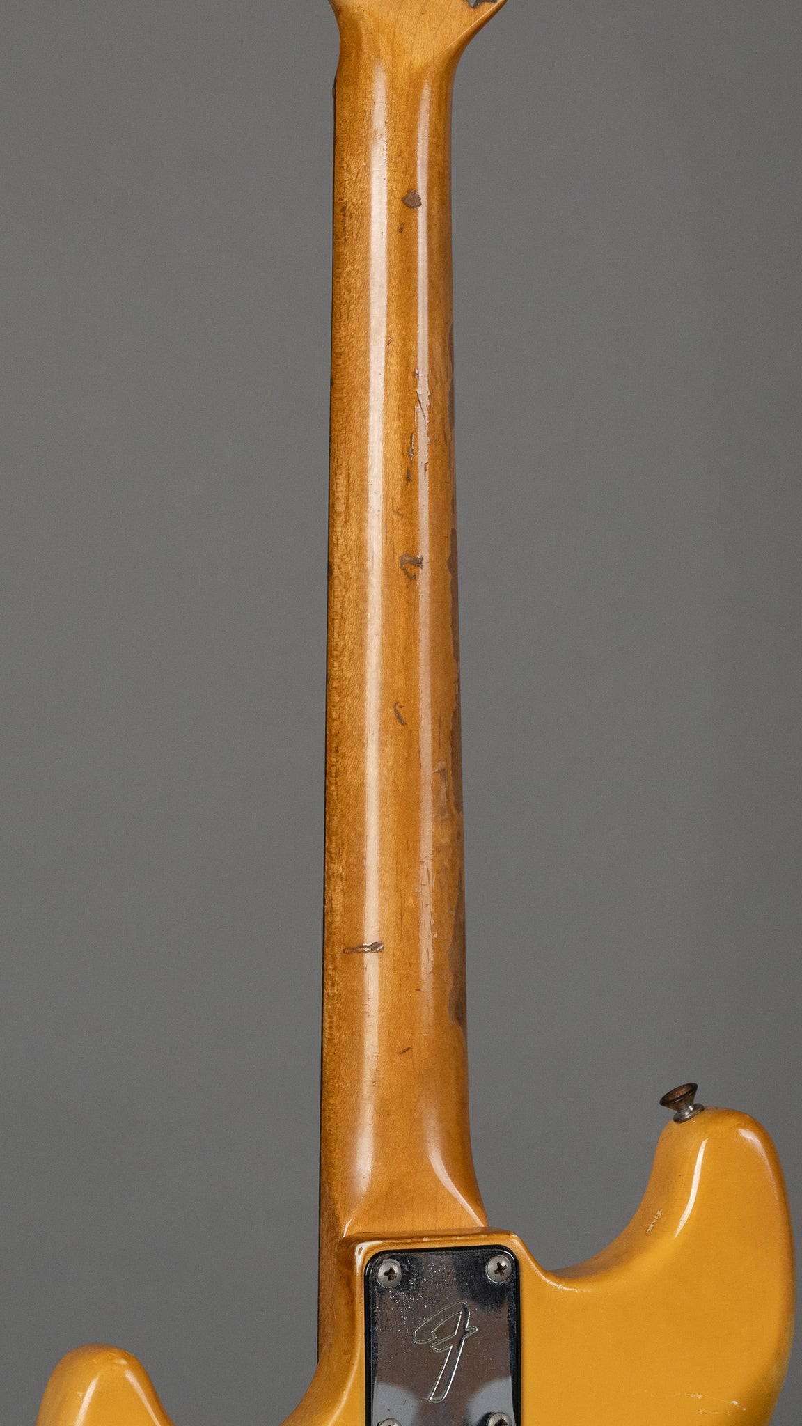 1978 Fender Mustang MOD (USA, Cigarette White)