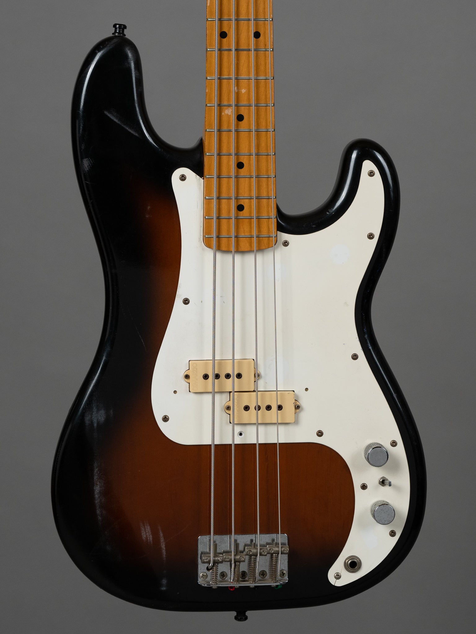 1990 Fender PB-57-90 (Japan, Sunburst)