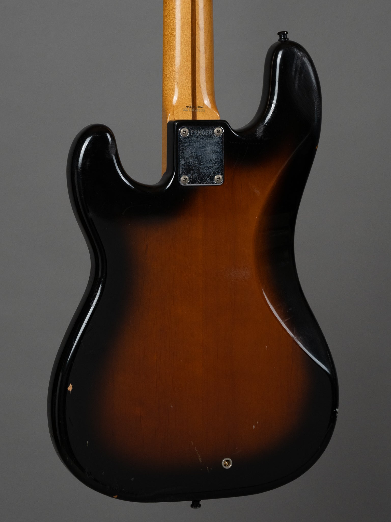 1990 Fender PB-57-90 (Japan, Sunburst)