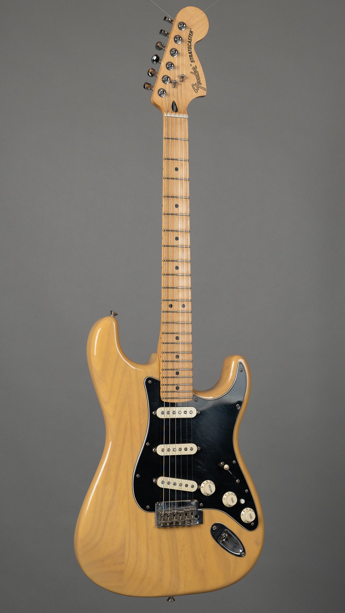2017 Fender Deluxe Stratocaster (Mexico, Vintage Blonde, HSC)
