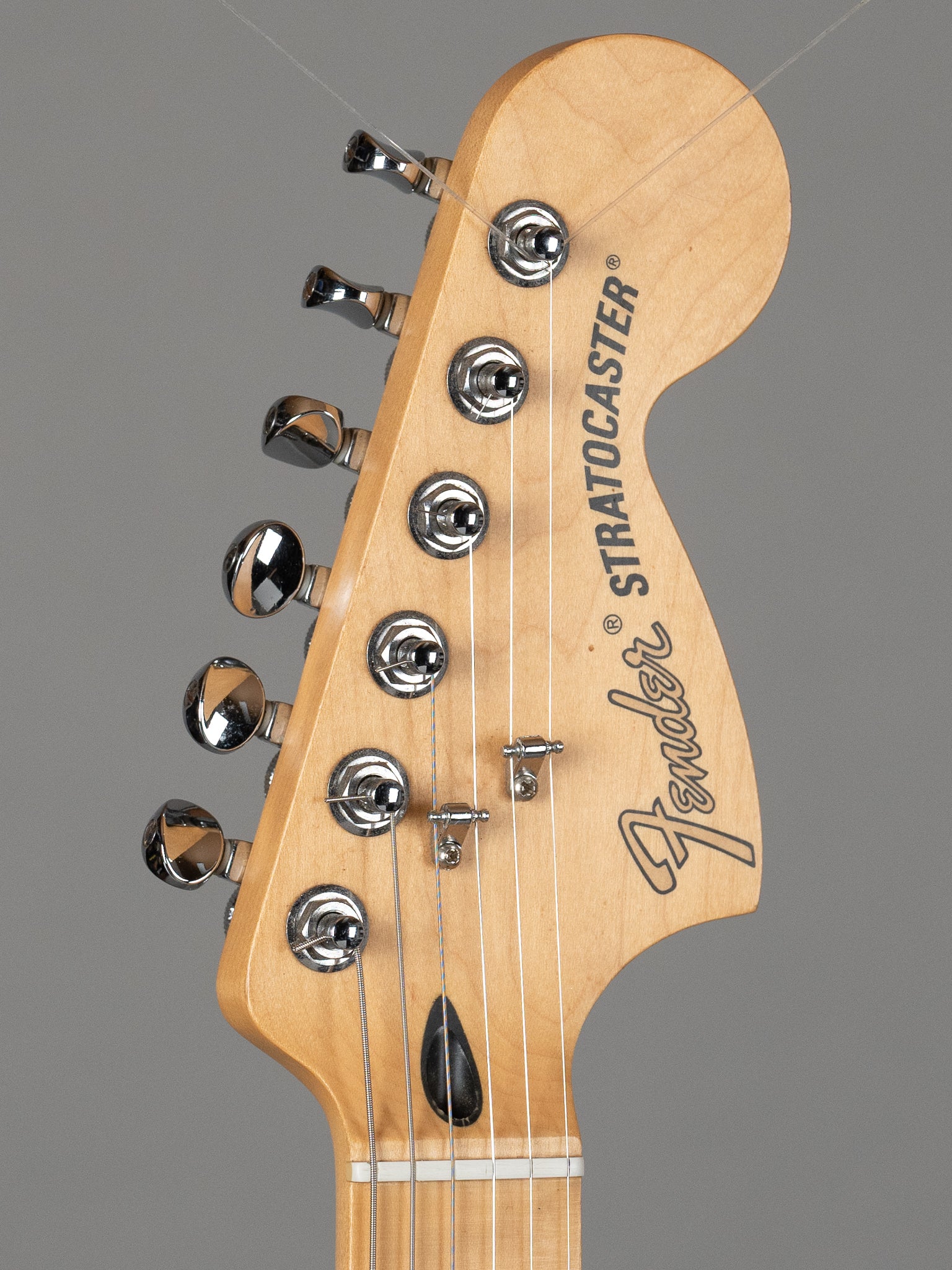 2017 Fender Deluxe Stratocaster (Mexico, Vintage Blonde, HSC)