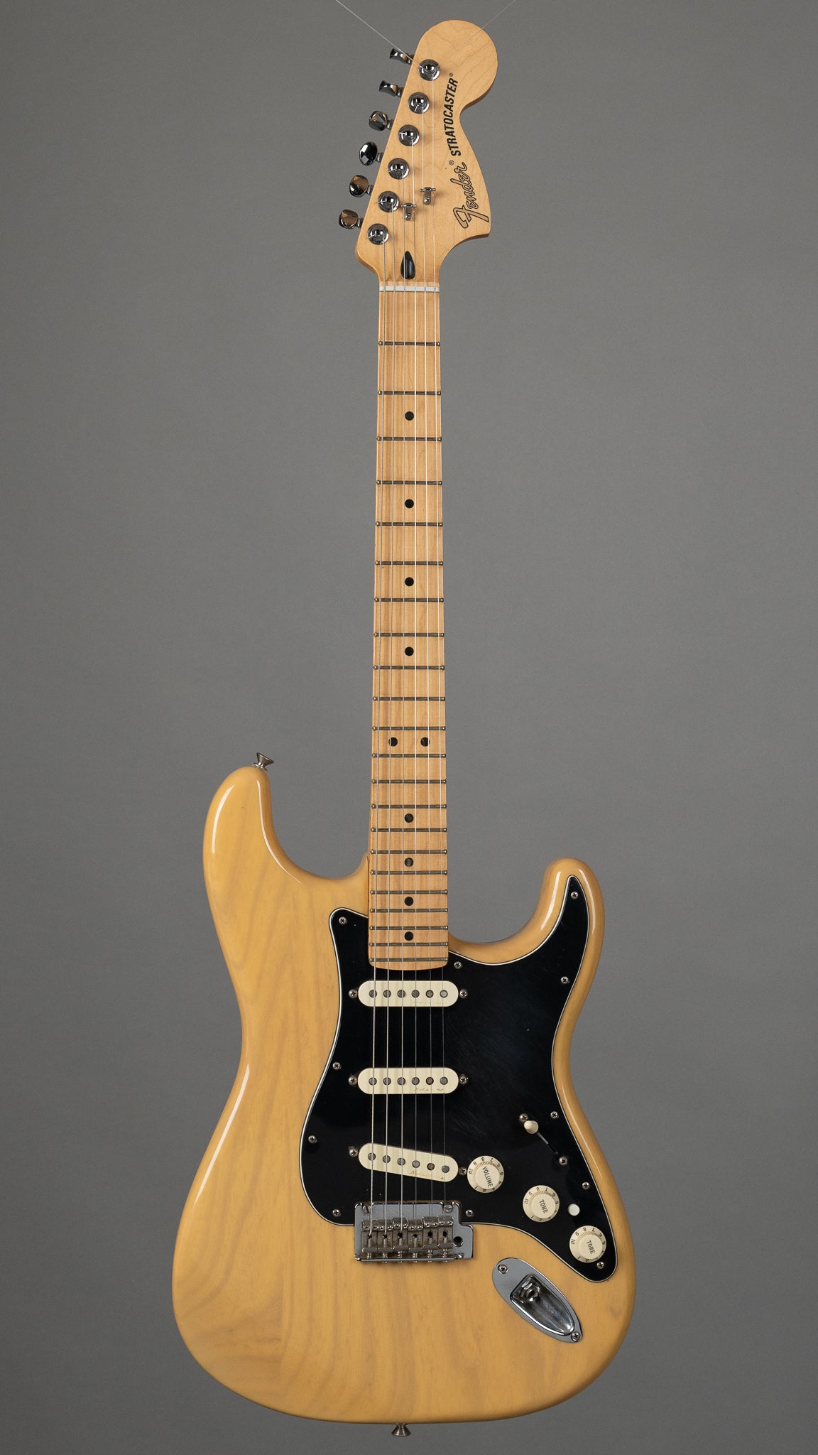 2017 Fender Deluxe Stratocaster (Mexico, Vintage Blonde, HSC)