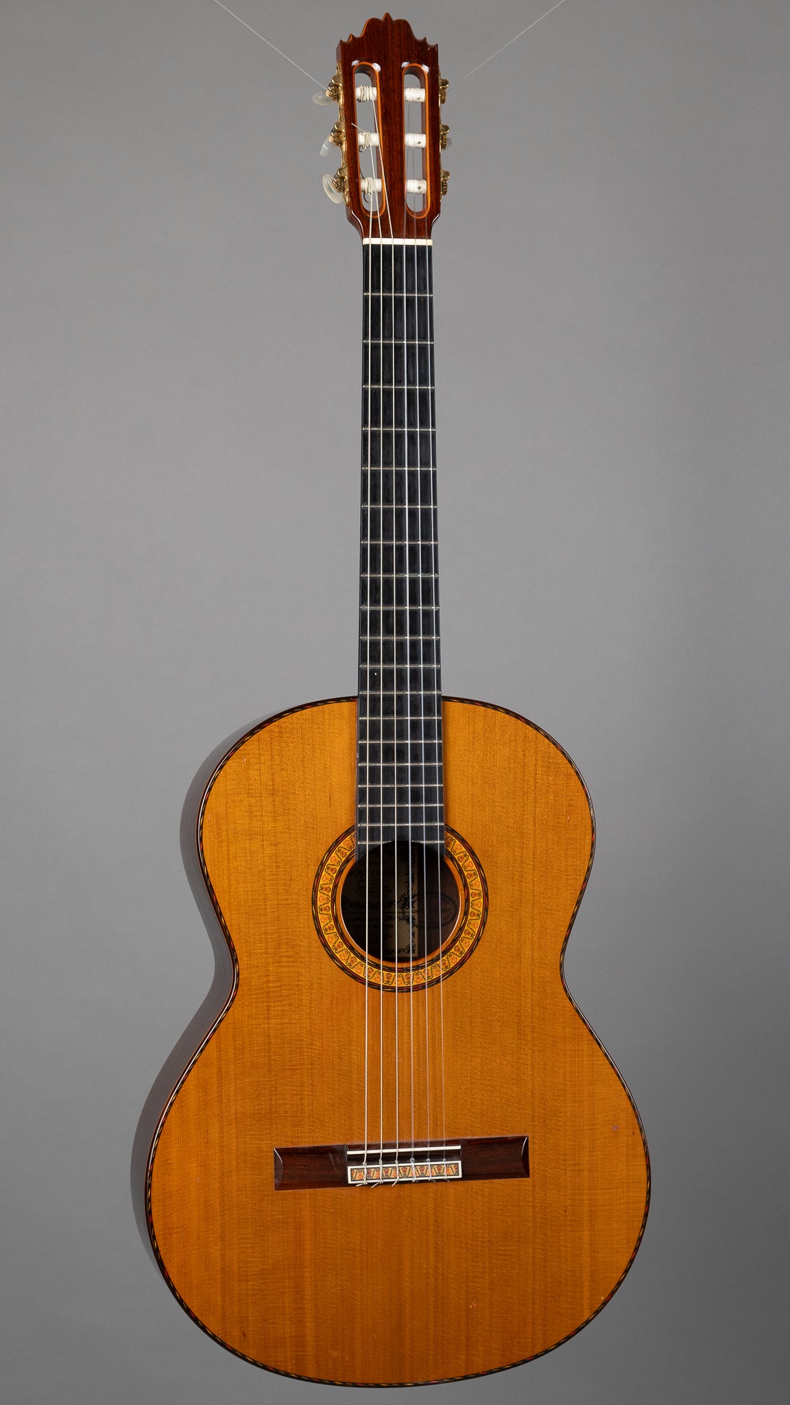 1986 Jose Oribe Calidid Suprema (USA, Cedar Top/Brazilian Rosewood, OHSC)