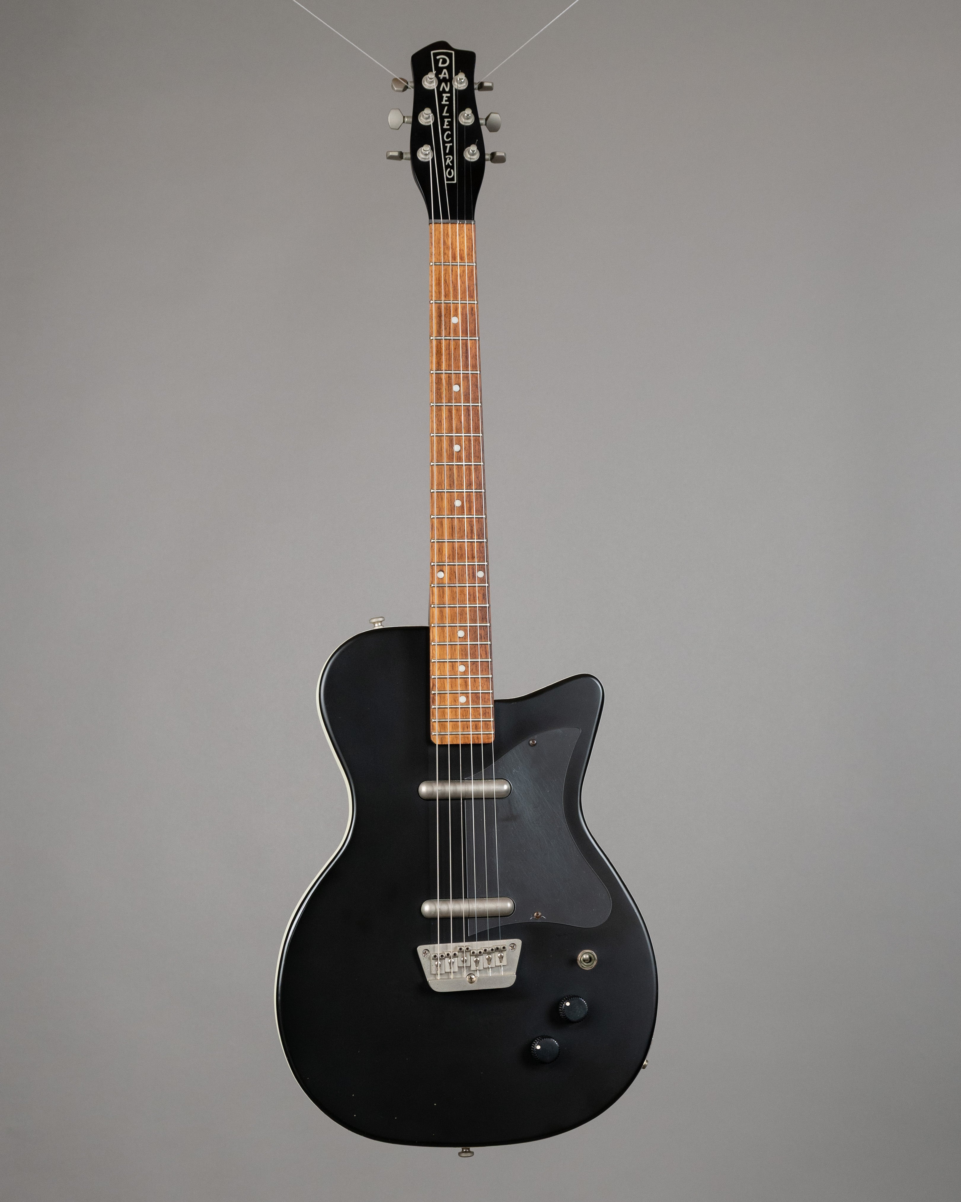 c2000s Danelectro 56 Pro (Korea, Black)*