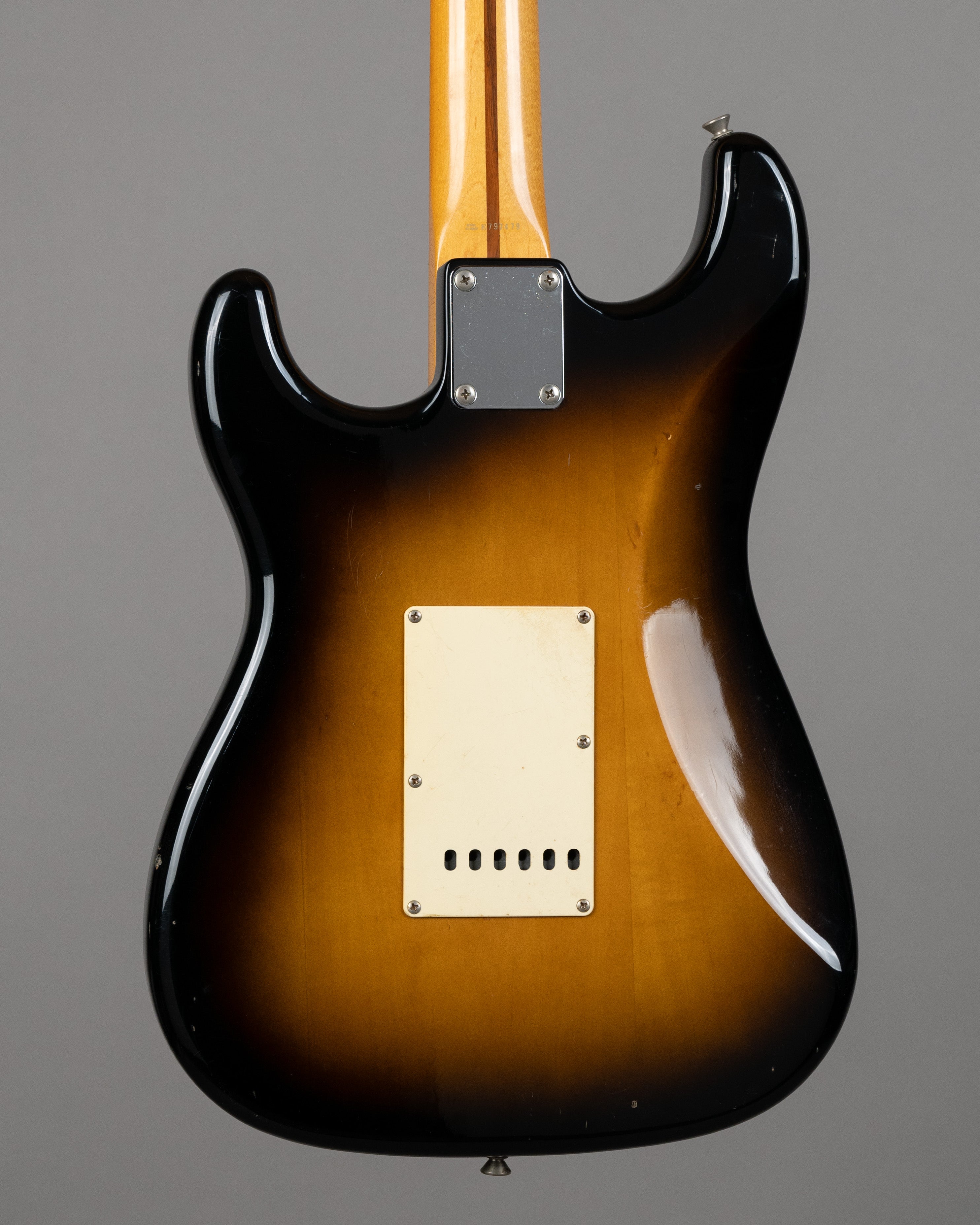 c1987 Squier Stratocaster (Japan, 2 Tone Sunburst, Gig Bag)