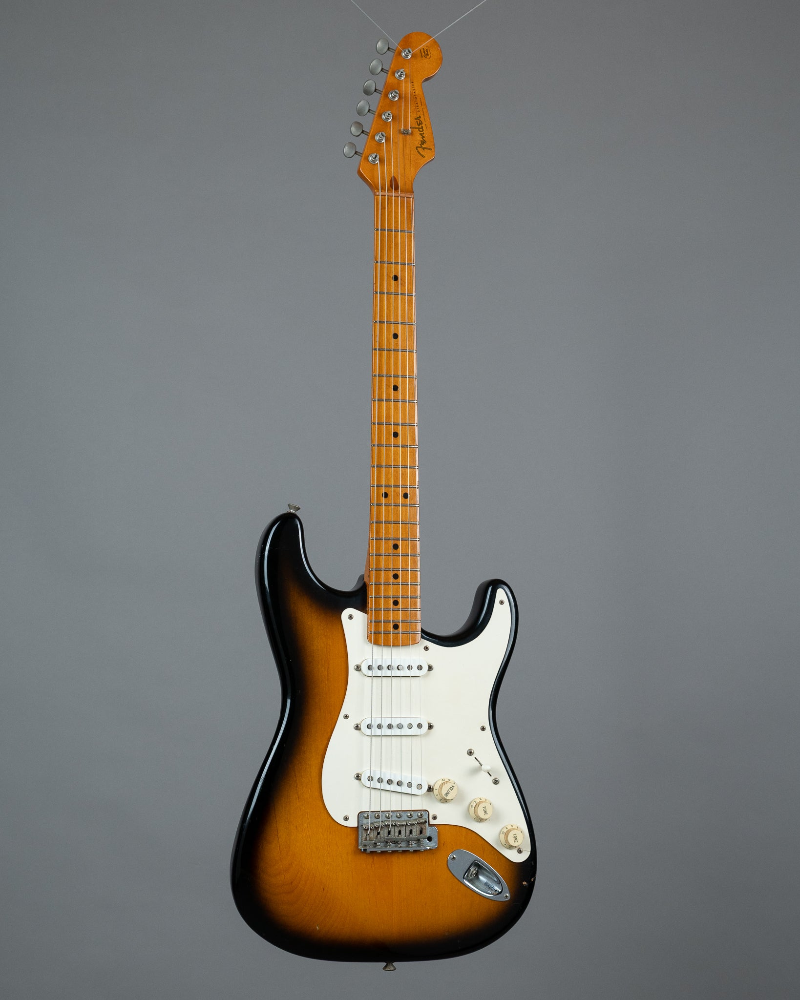 1996 Fender Stratocaster American Vintage '57 Re-Issue Commemorative Edition (USA, Sunburst, HSC)