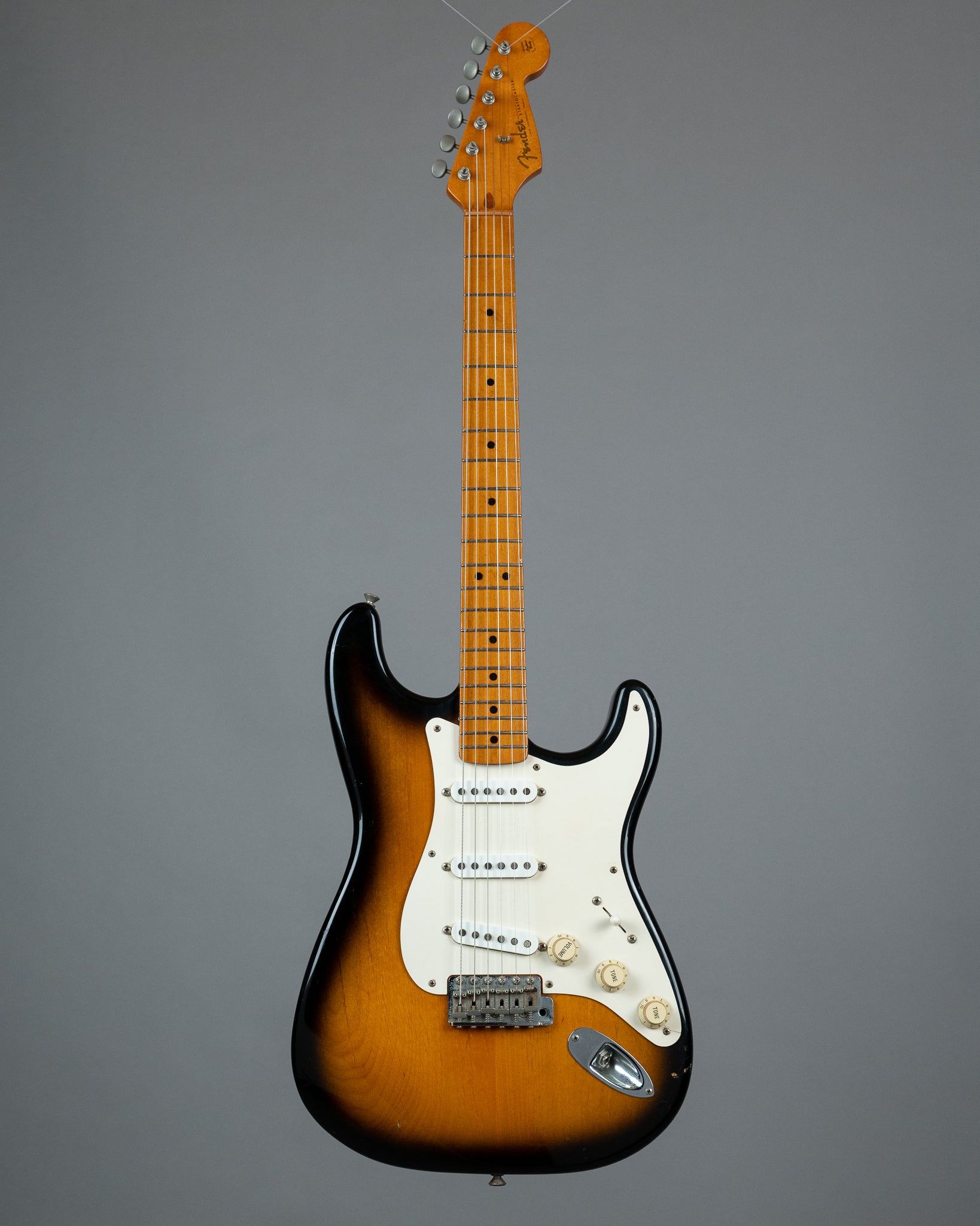 1996 Fender Stratocaster American Vintage '57 Re-Issue Commemorative Edition (USA, Sunburst, HSC)