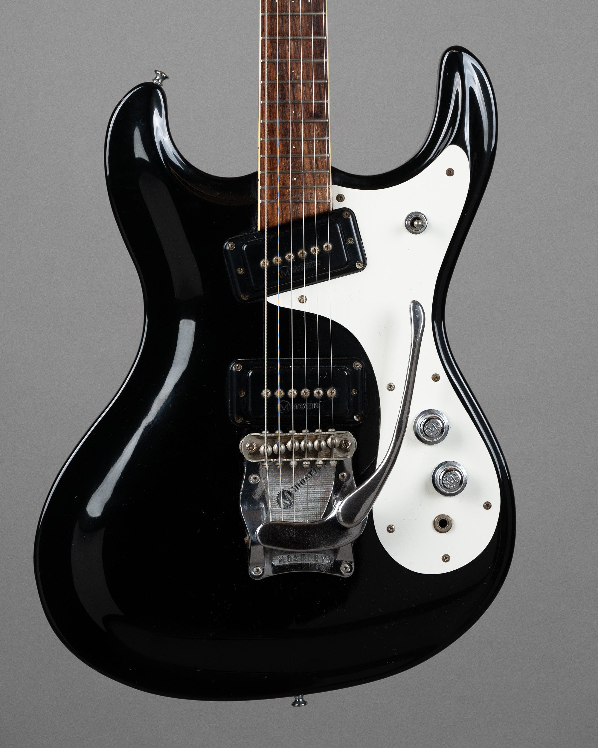 c1990s Mosrite Ventures (Japan, Black, OHSC)