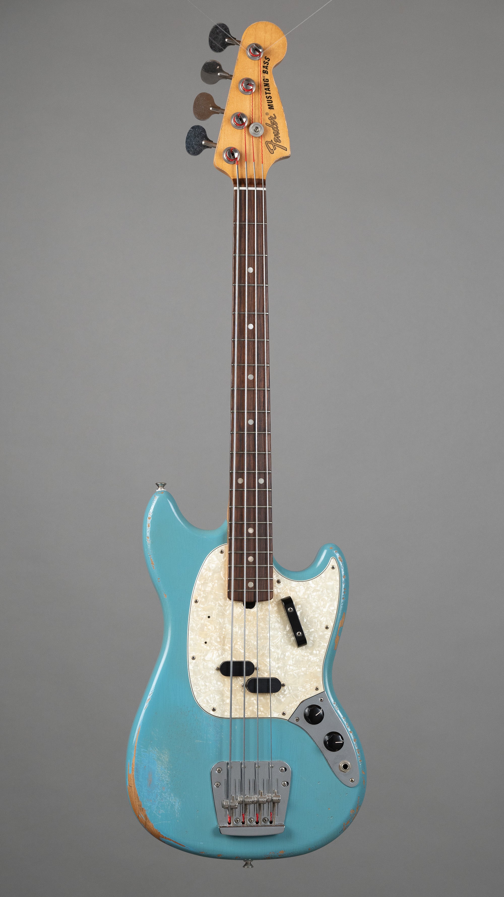 2018 Fender JMJ Road Worn Mustang Bass (Mexico, Faded Daphne Blue, Gig Bag)