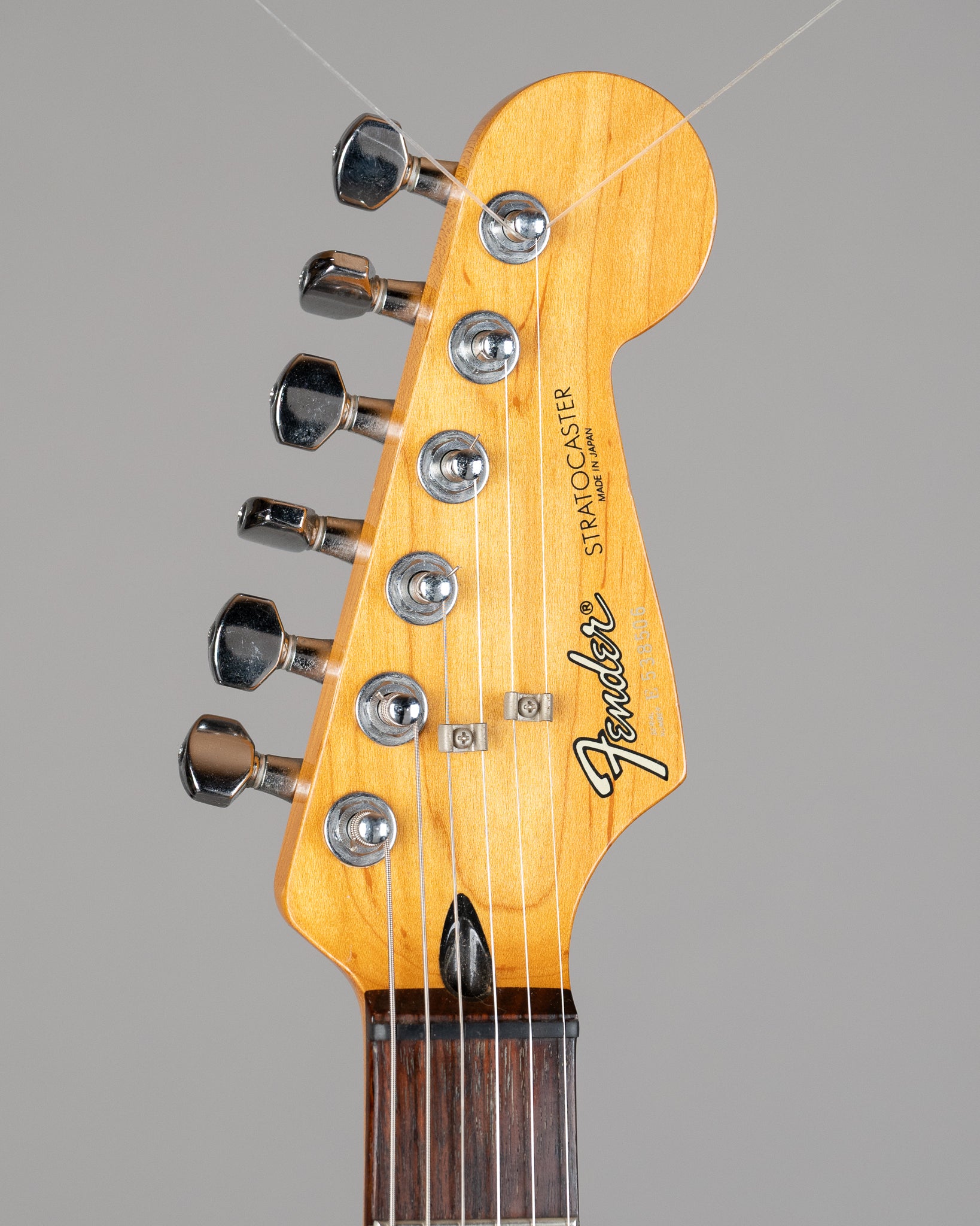 1986 Fender Stratocaster Medium Scale ST314-55 (Japan, Sunburst)