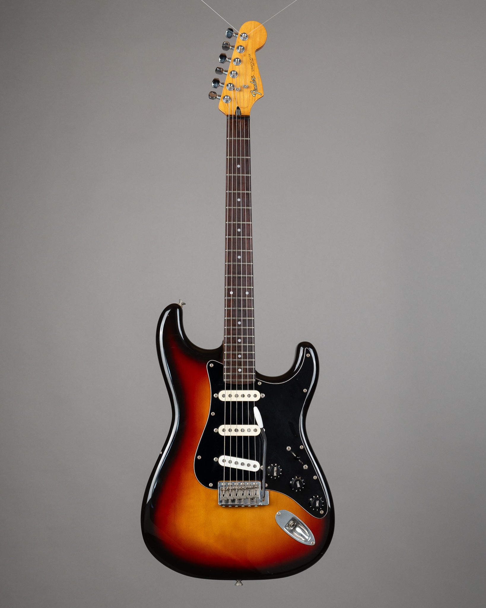 1986 Fender Stratocaster Medium Scale ST314-55 (Japan, Sunburst)