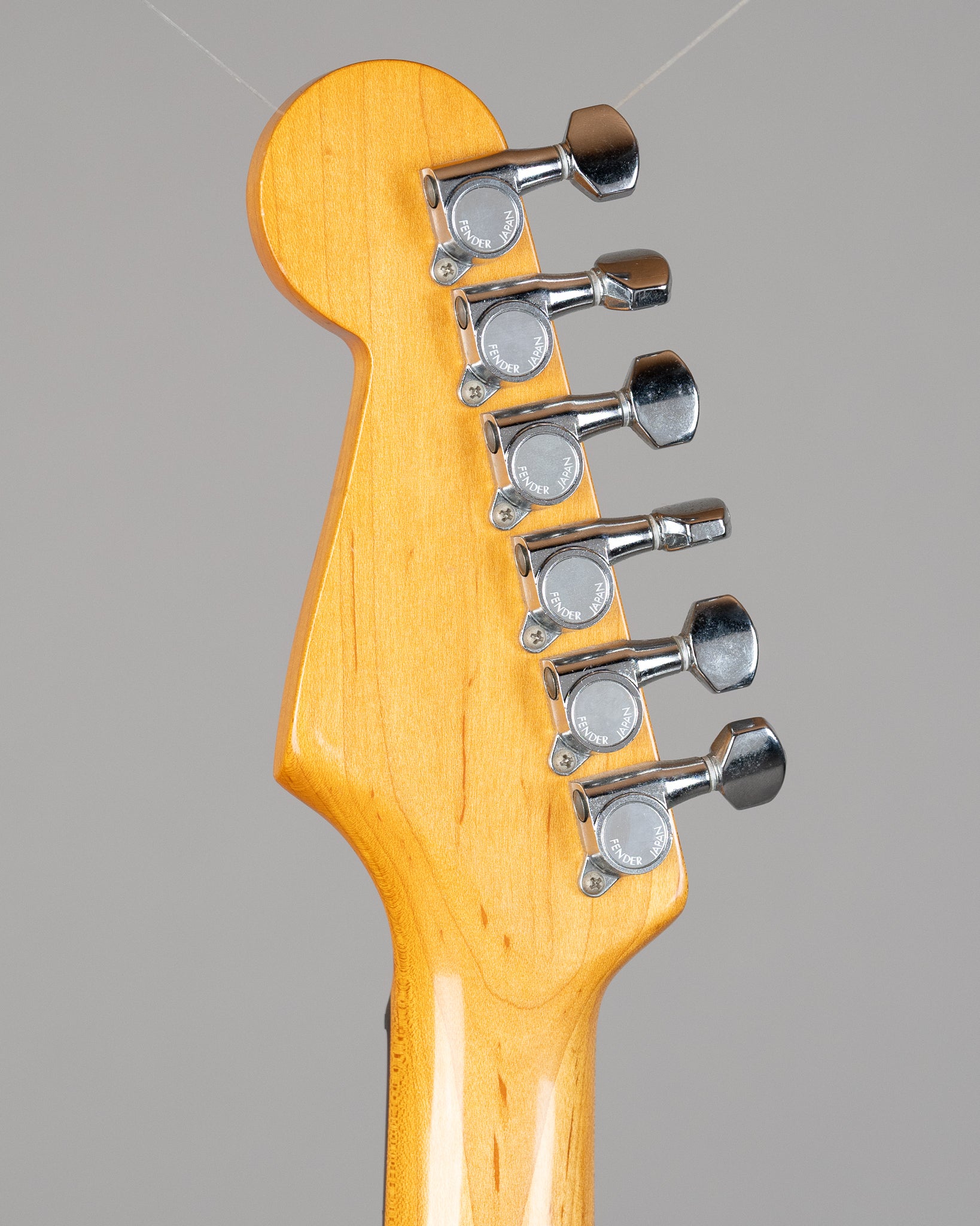1986 Fender Stratocaster Medium Scale ST314-55 (Japan, Sunburst)