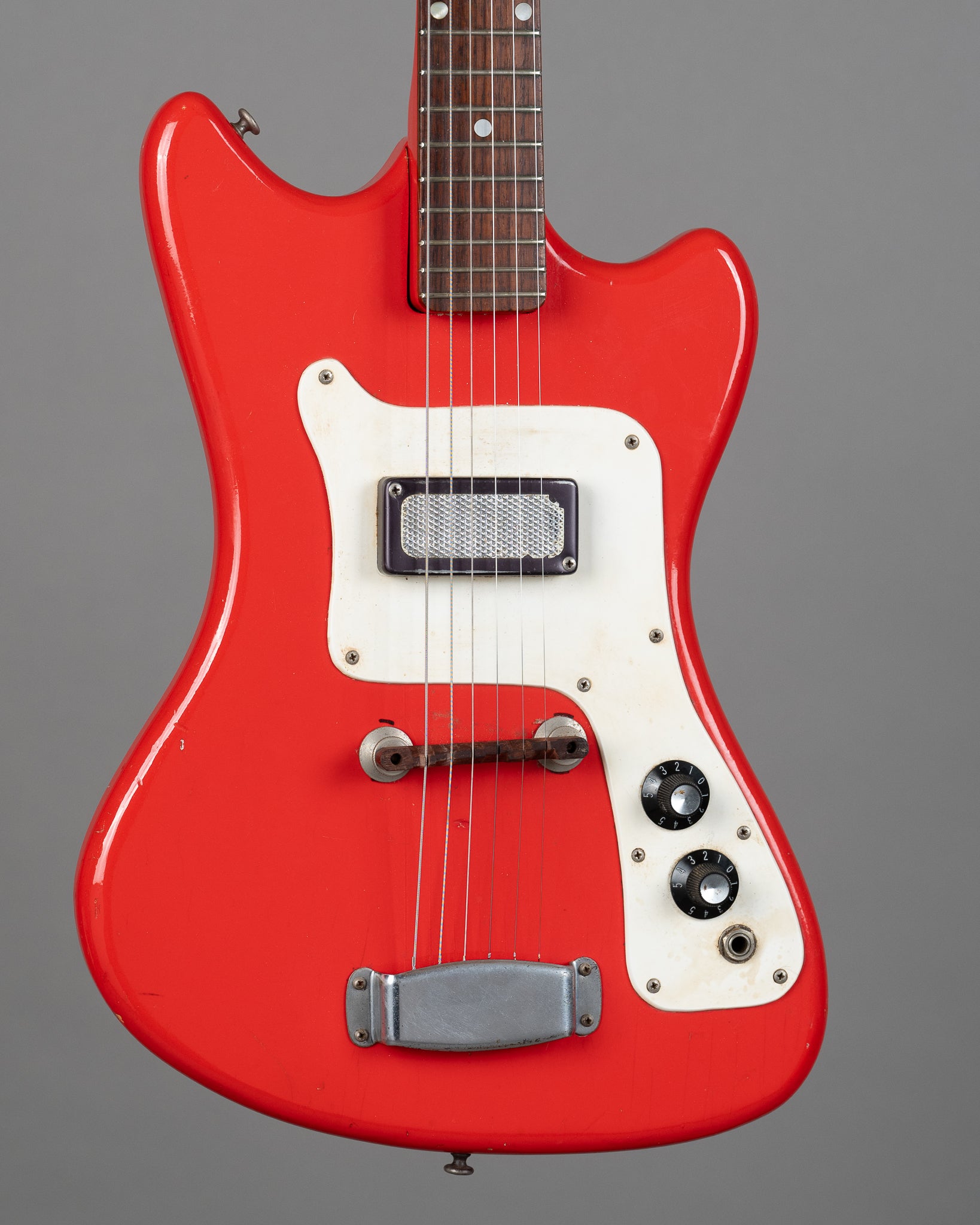 c1960s Supro Colt 'Kelly Jane' (USA, Red)