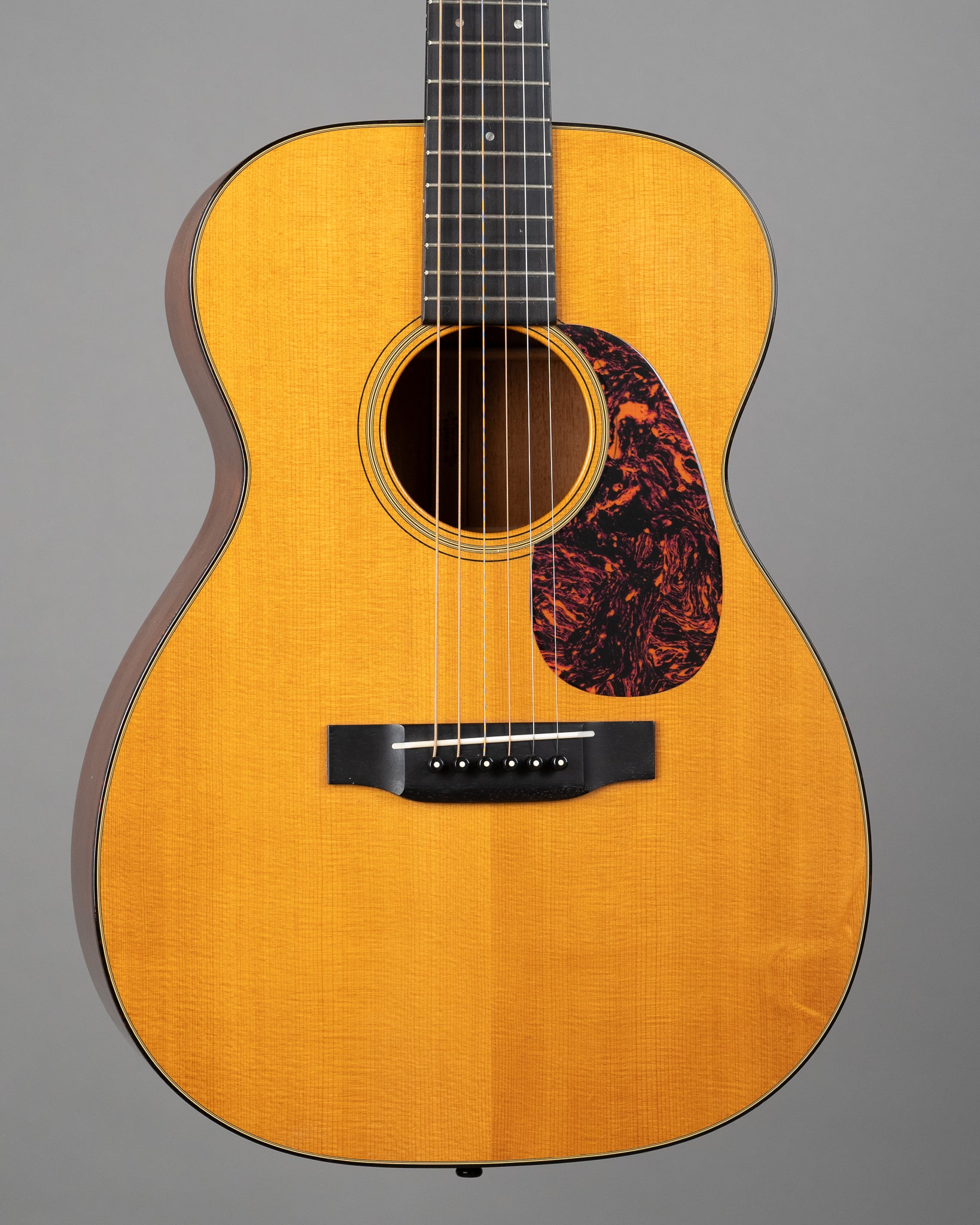 2005 Martin 00-18V (USA, Natural Gloss, OHSC)