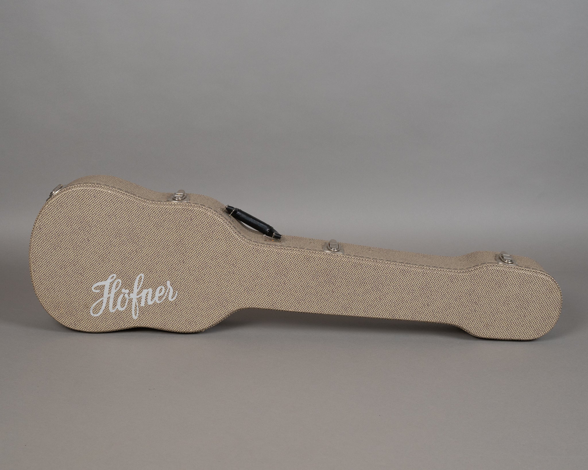 c2020s Hofner Contemporary HCT-500/1 Violin Bass (China, Sunburst, OHSC)