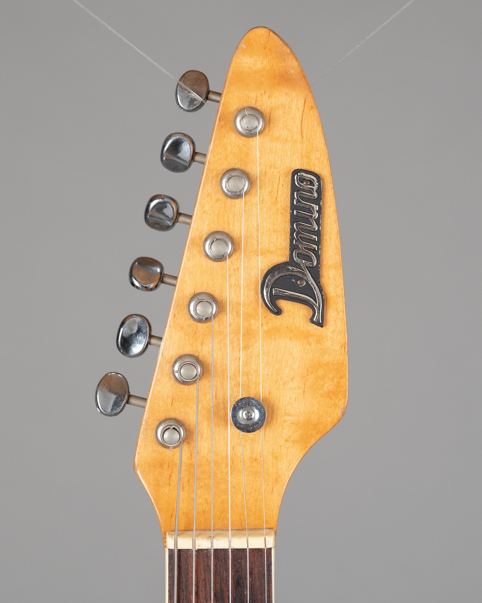 c1967 Domino Californian (Japan, White)