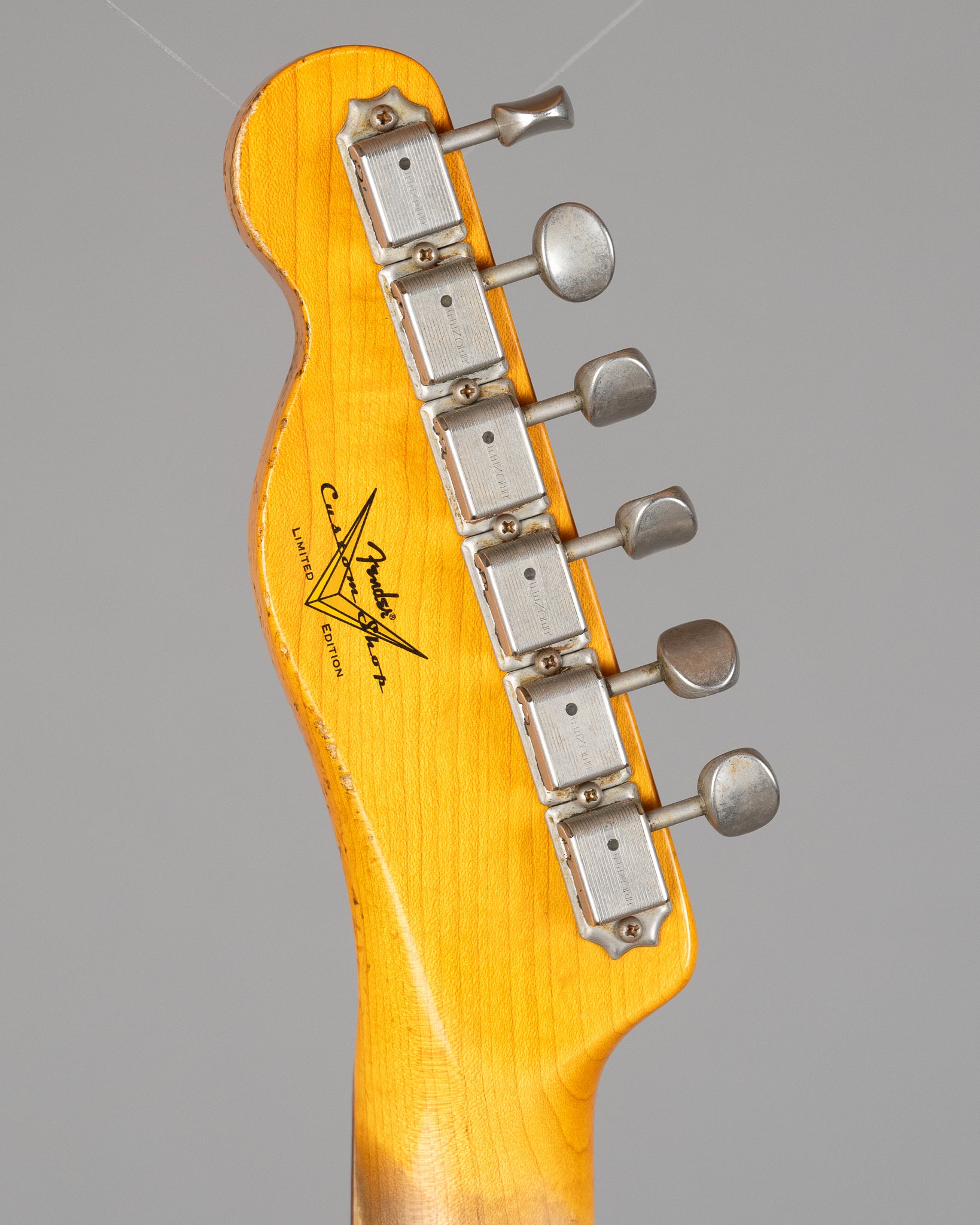 2016 Fender 60's Telecaster Custom Heavy Relic HSS (USA, Aged Vintage White, OHSC)