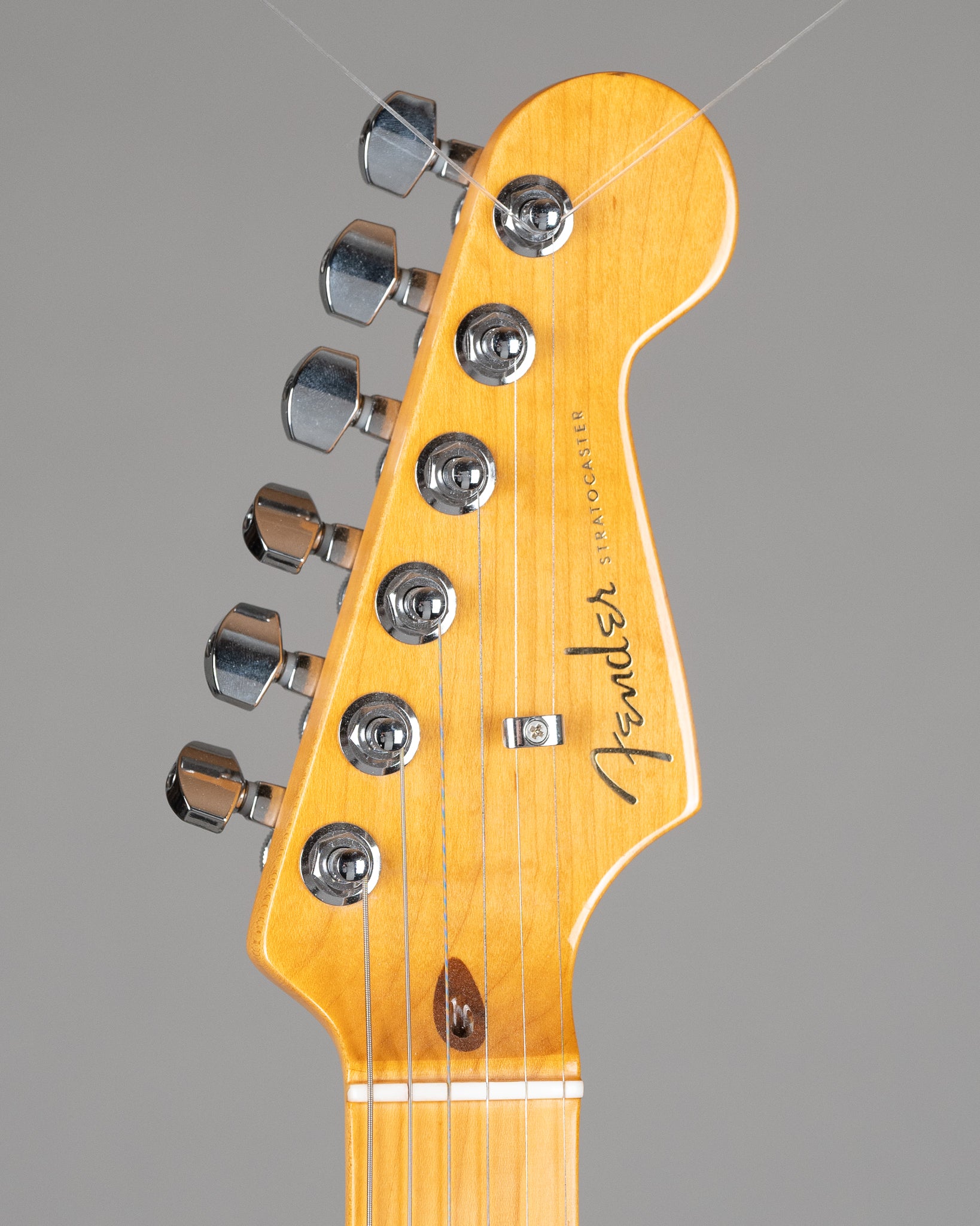 2022 Fender American Ultra Stratocaster (USA, Texas Tea, OHSC)