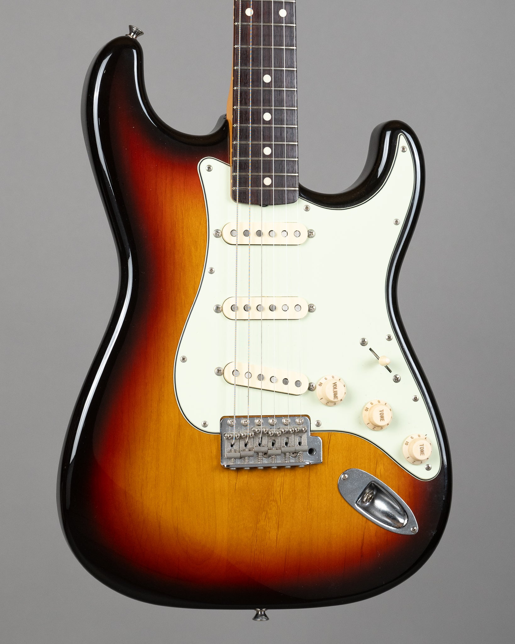 1995 Fender Stratocaster 62 Re-Issue (Japan, Sunburst)