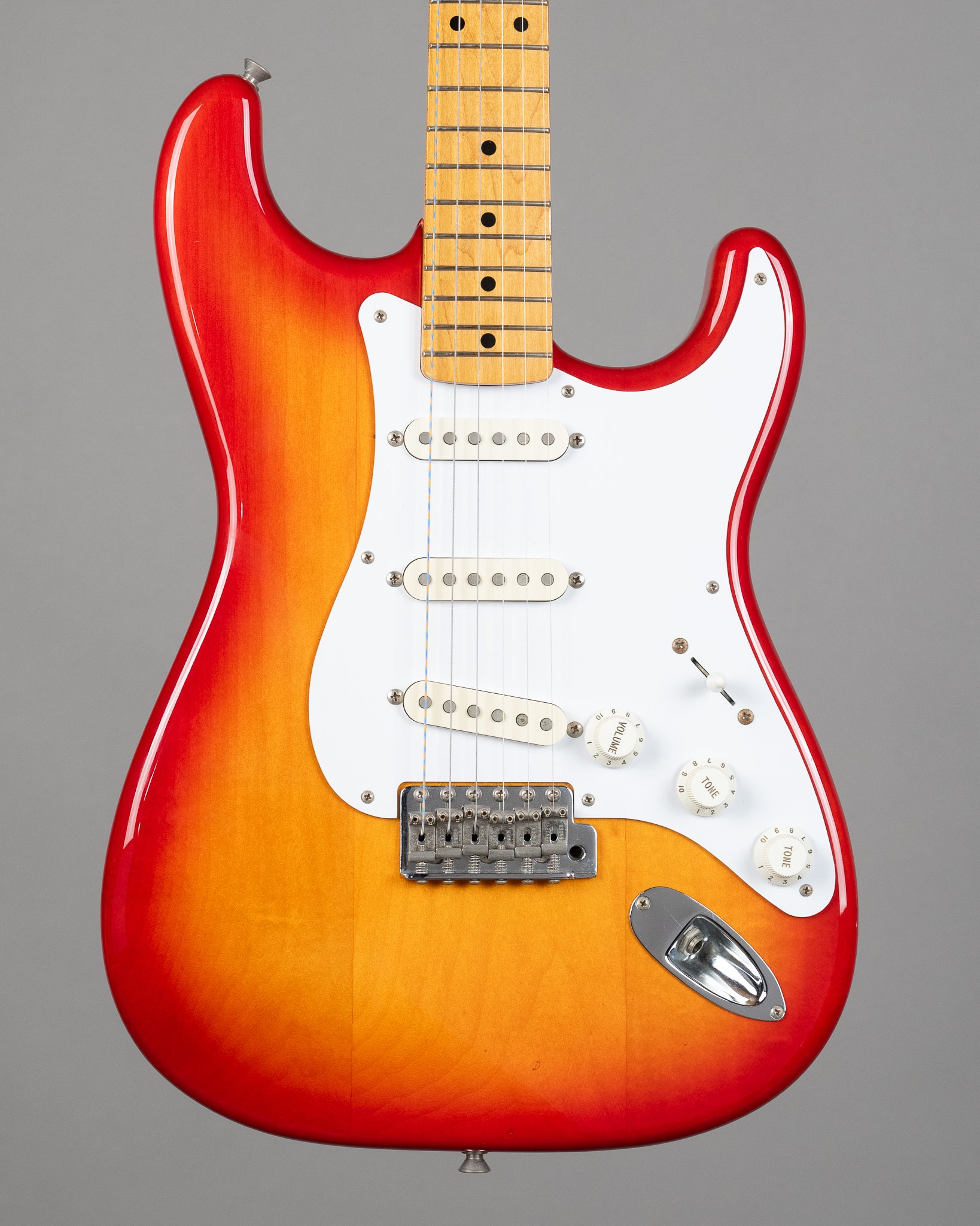 2014 Fender ST57 Stratocaster (Japan, Sienna Sunburst)