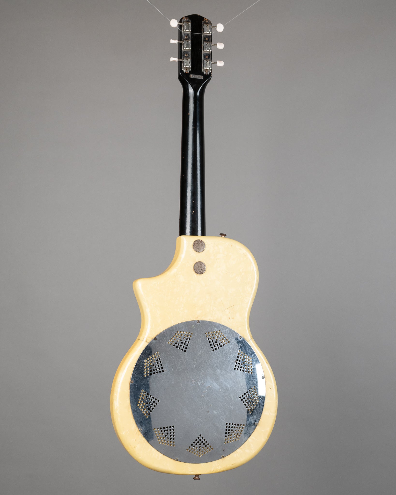 1957 National Resophonic Model 1133 (USA, White Pearloid, Gig Bag)